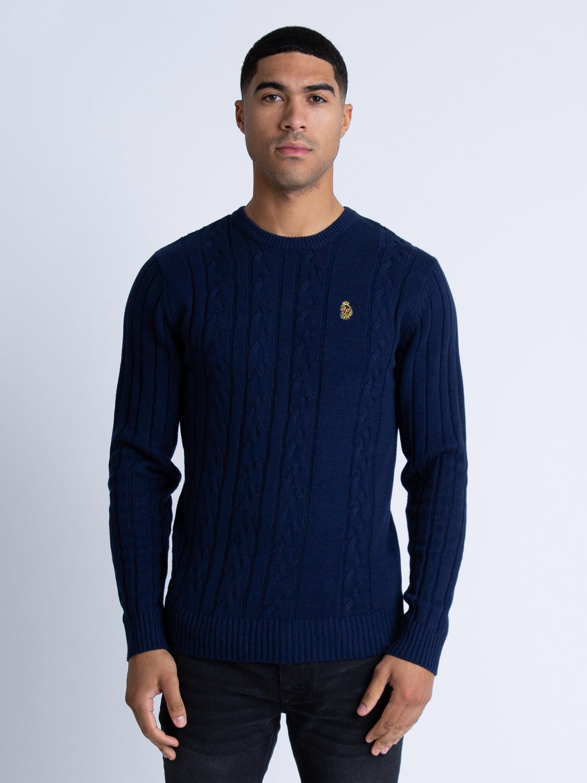 MORDEN CREW NECK KNITTED JUMPER