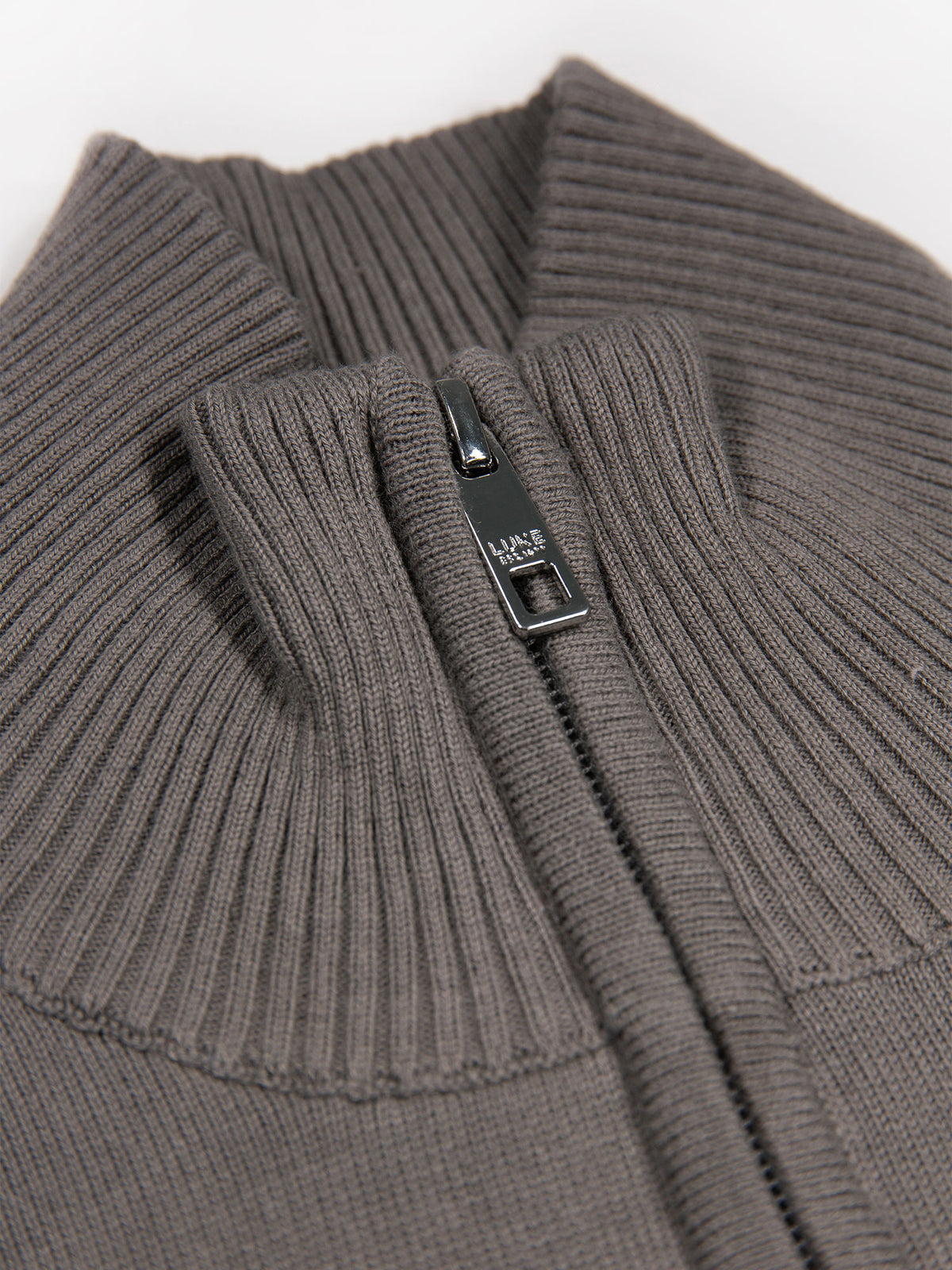 PRETENDER QUARTER ZIP KNITTED JUMPER