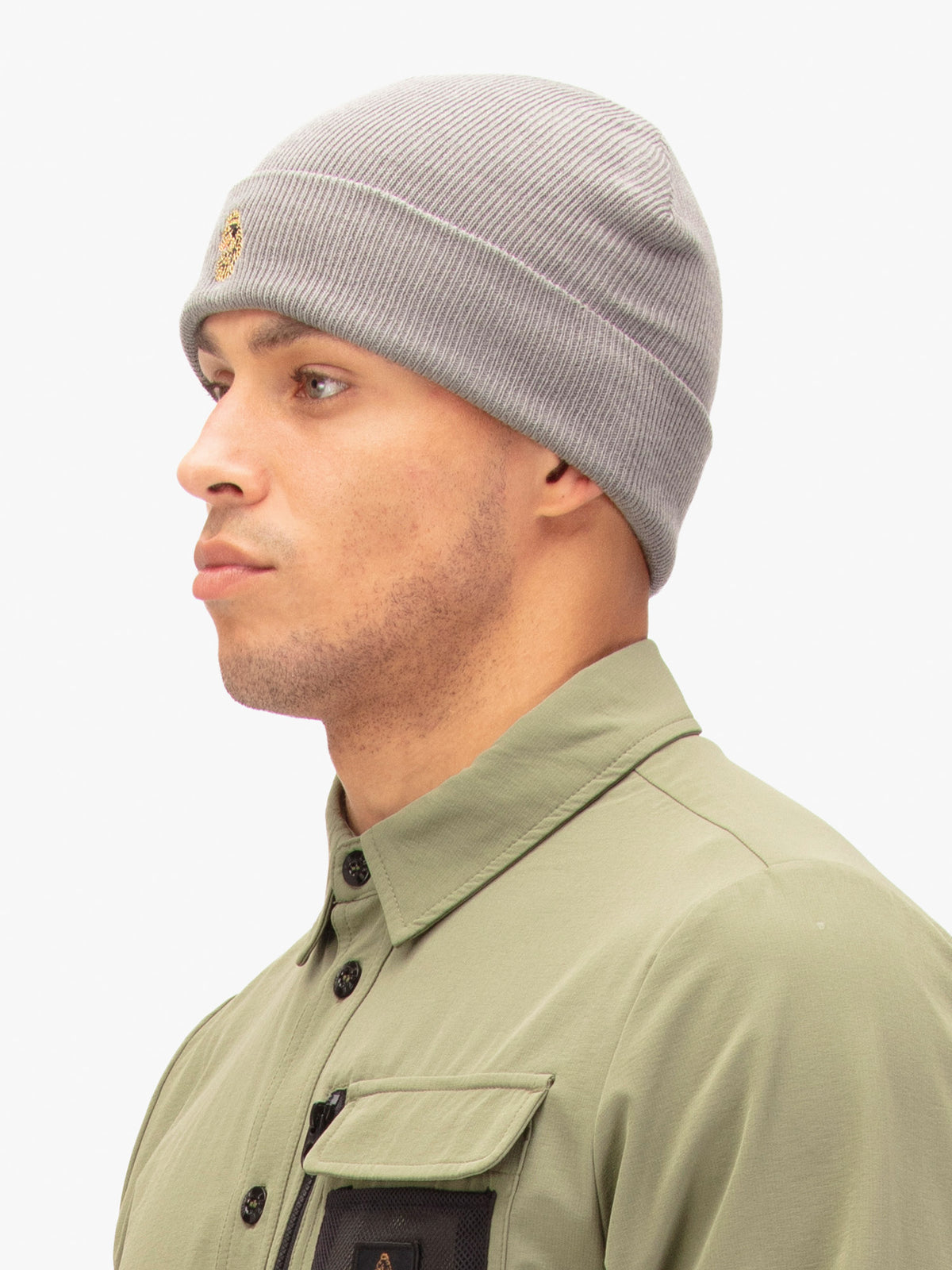 Men's grey beanie.