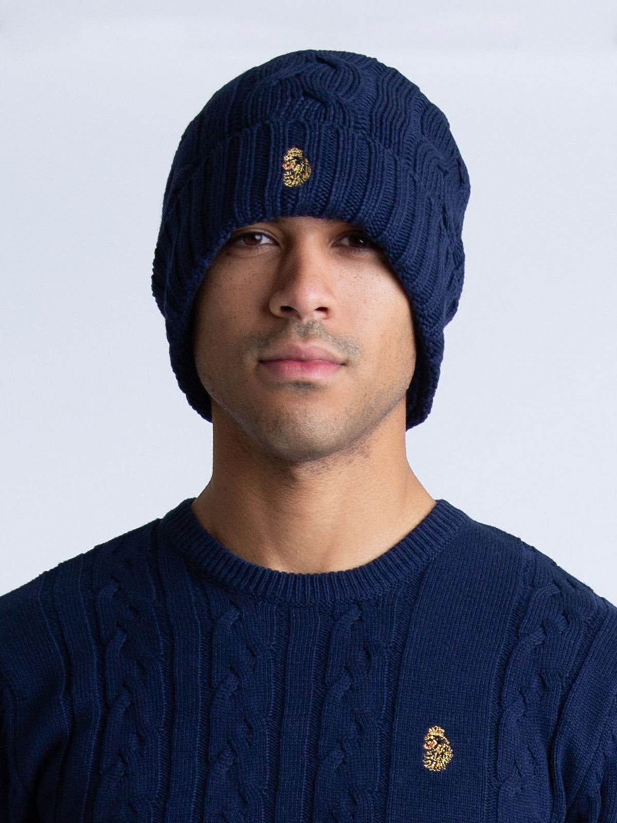 Men's navy beanie.