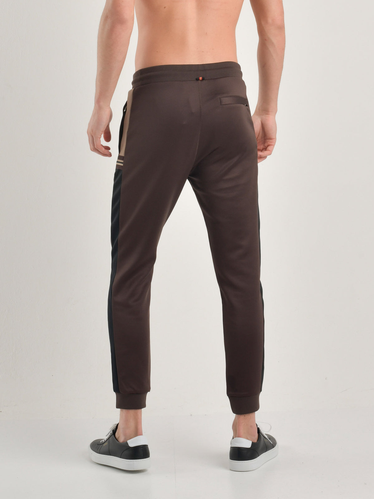 LASHING CUFFED PANEL TRAINING JOGGERS