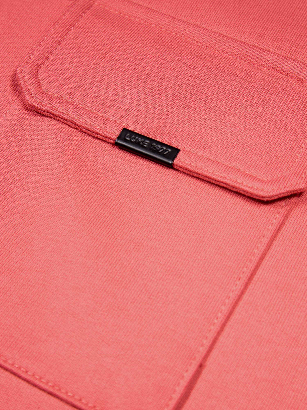 Men's relaxed-fit red t-shirt with crew neck and short sleeves, detail view 2