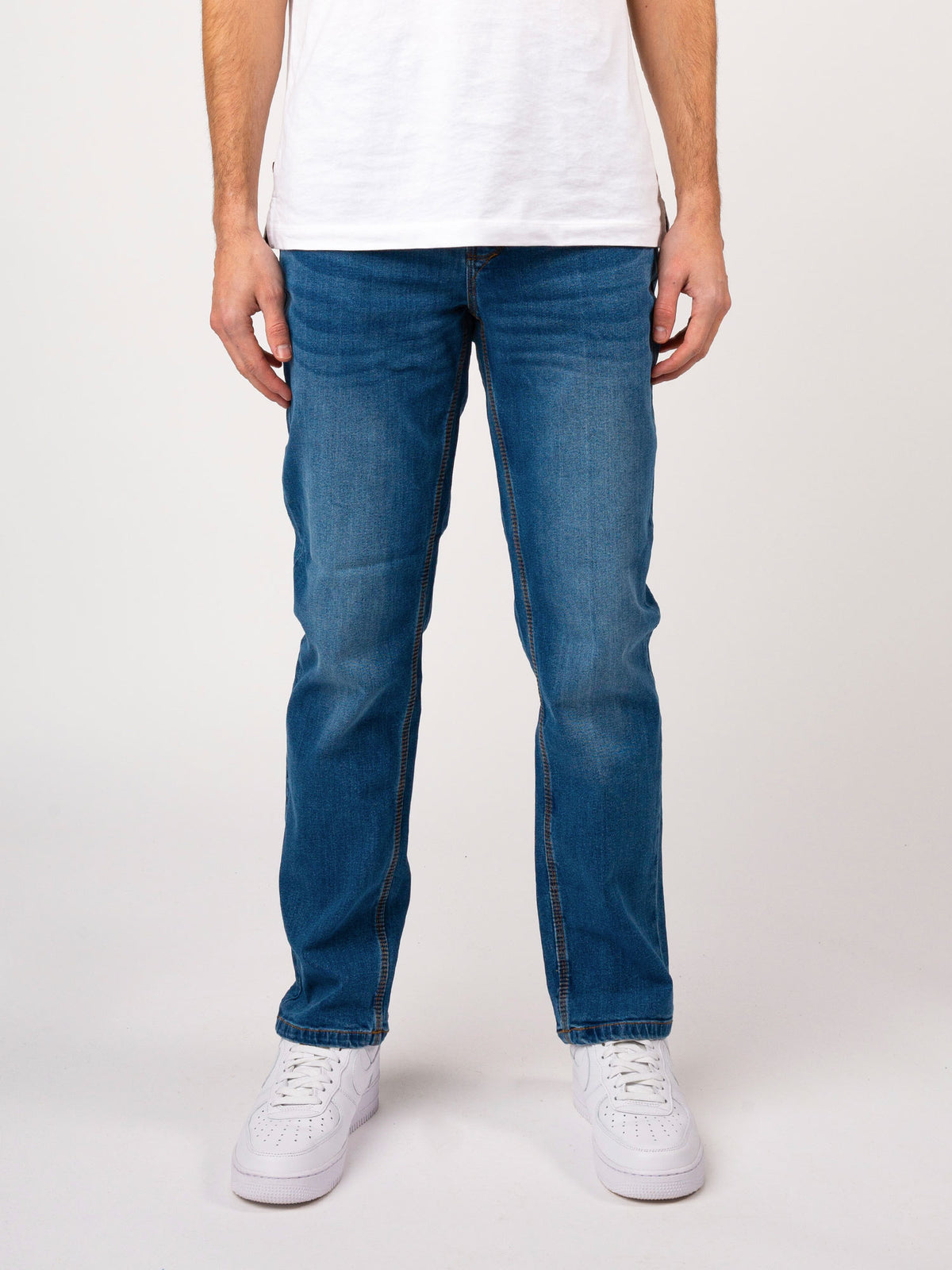 Edward Regular Fit Jeans - Mid Blue
