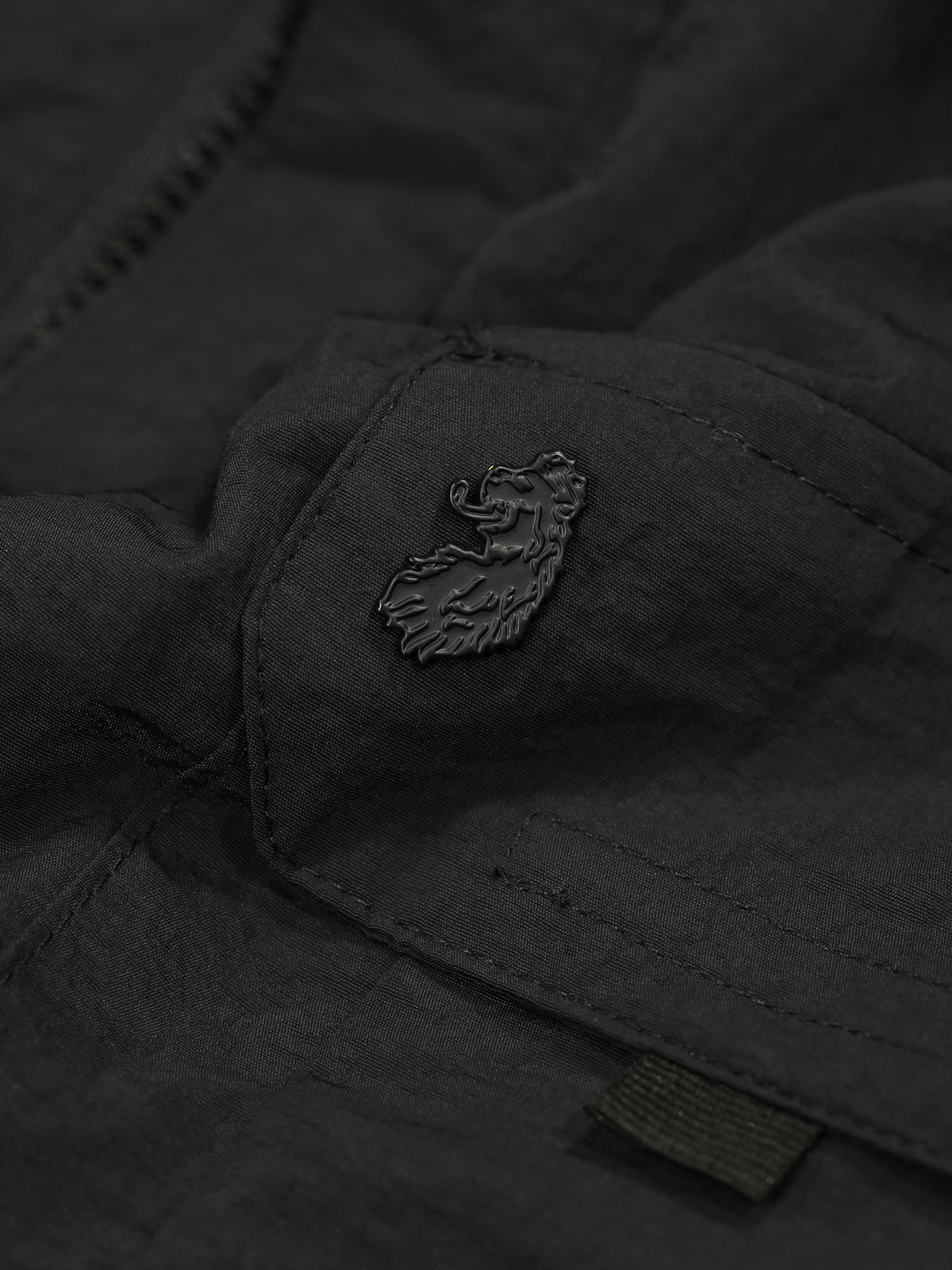 BLOW COLD LIGHTWEIGHT UTILITY SHACKET