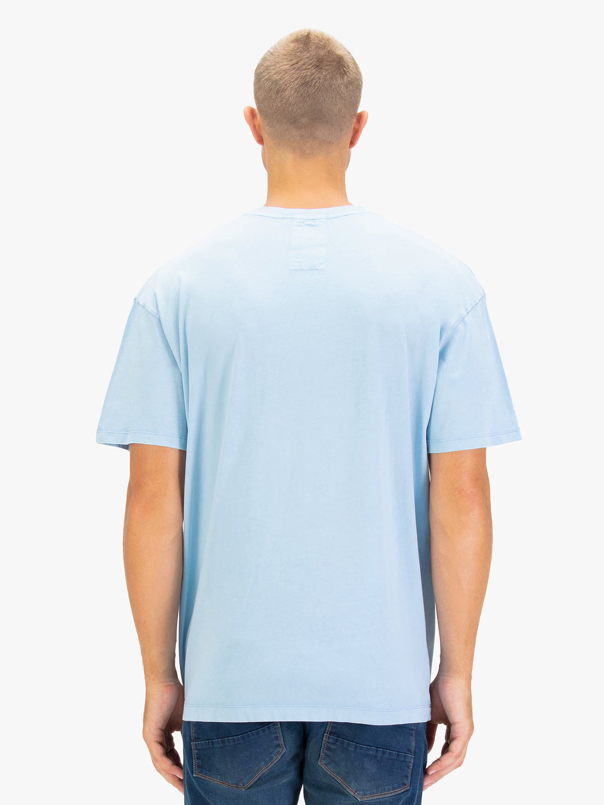 Men's blue t-shirt with crew neck and short sleeves.