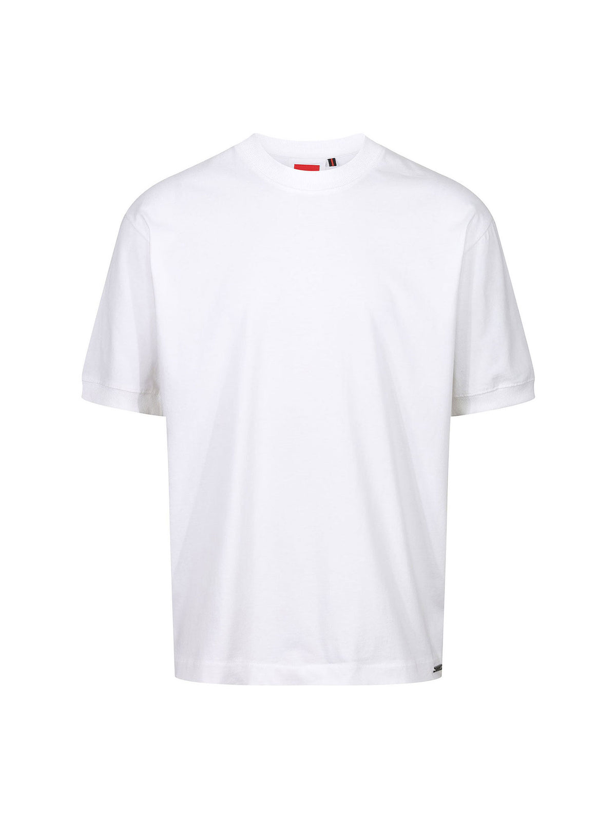 WHO WEARS THE T-SHIRT