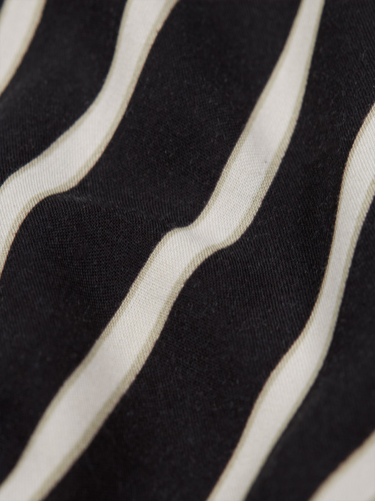 CALALA ISLAND STRIPE SHORT SLEEVE SHIRT