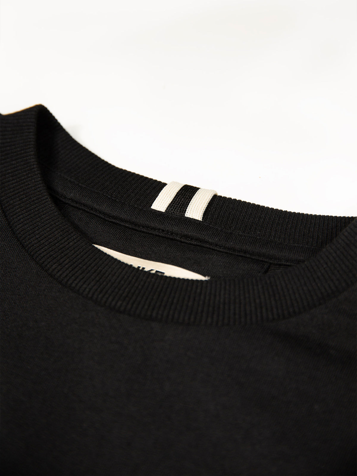 CONCLUSION OVERSIZED SWEATSHIRT