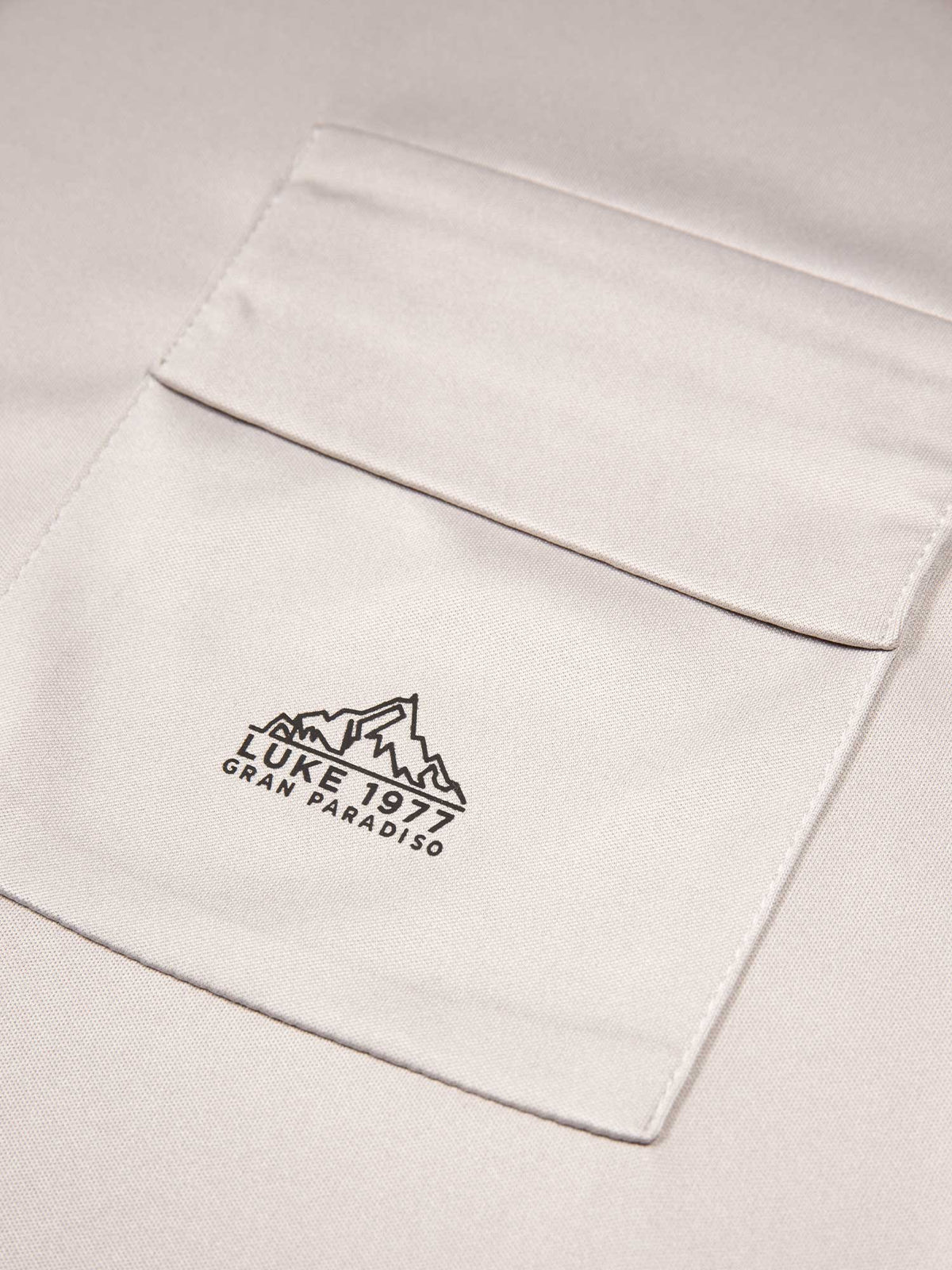 Men's grey t-shirt with crew neck and short sleeves, detail view 1