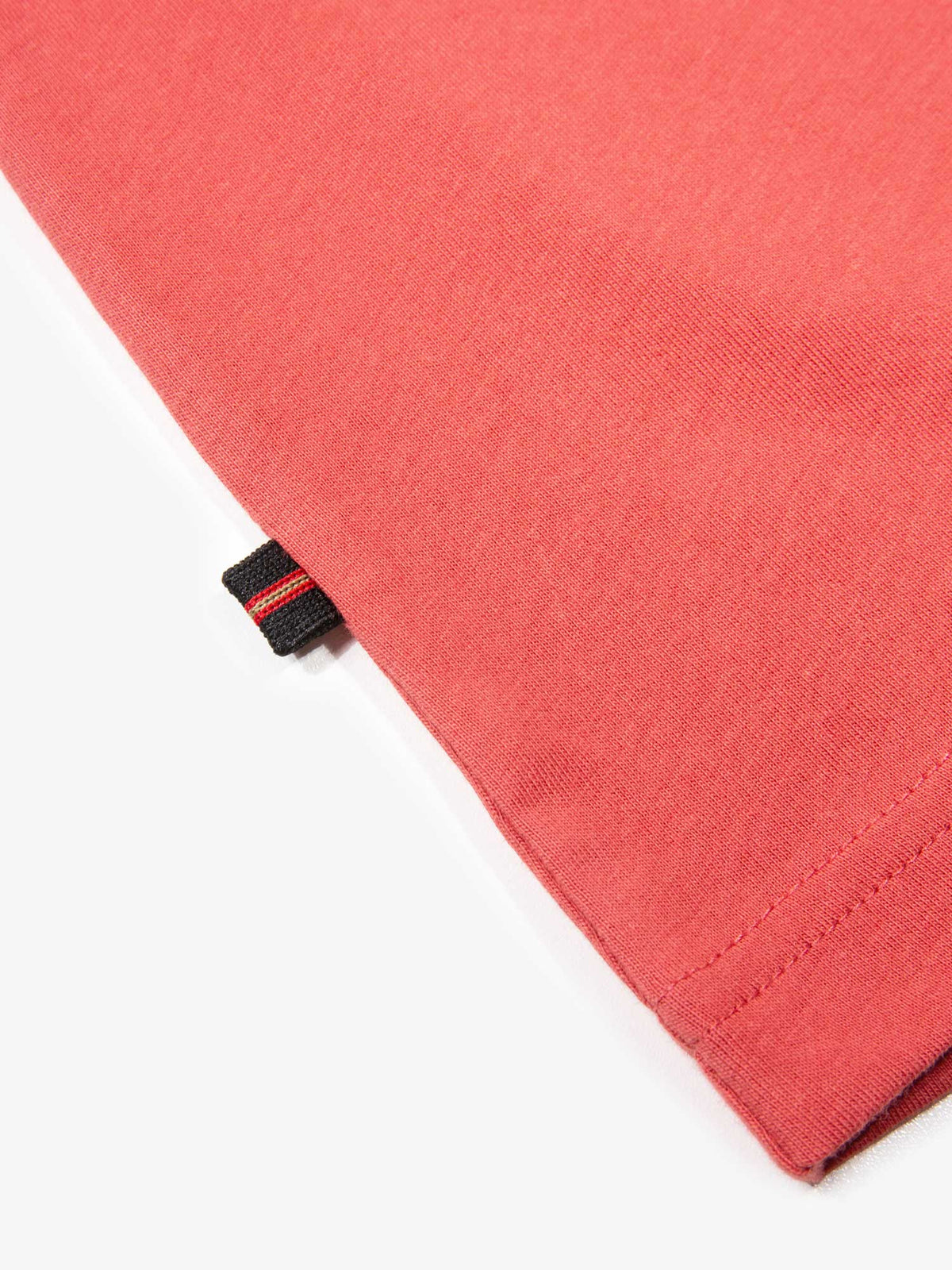 Men's red t-shirt with crew neck and short sleeves, detail view 3