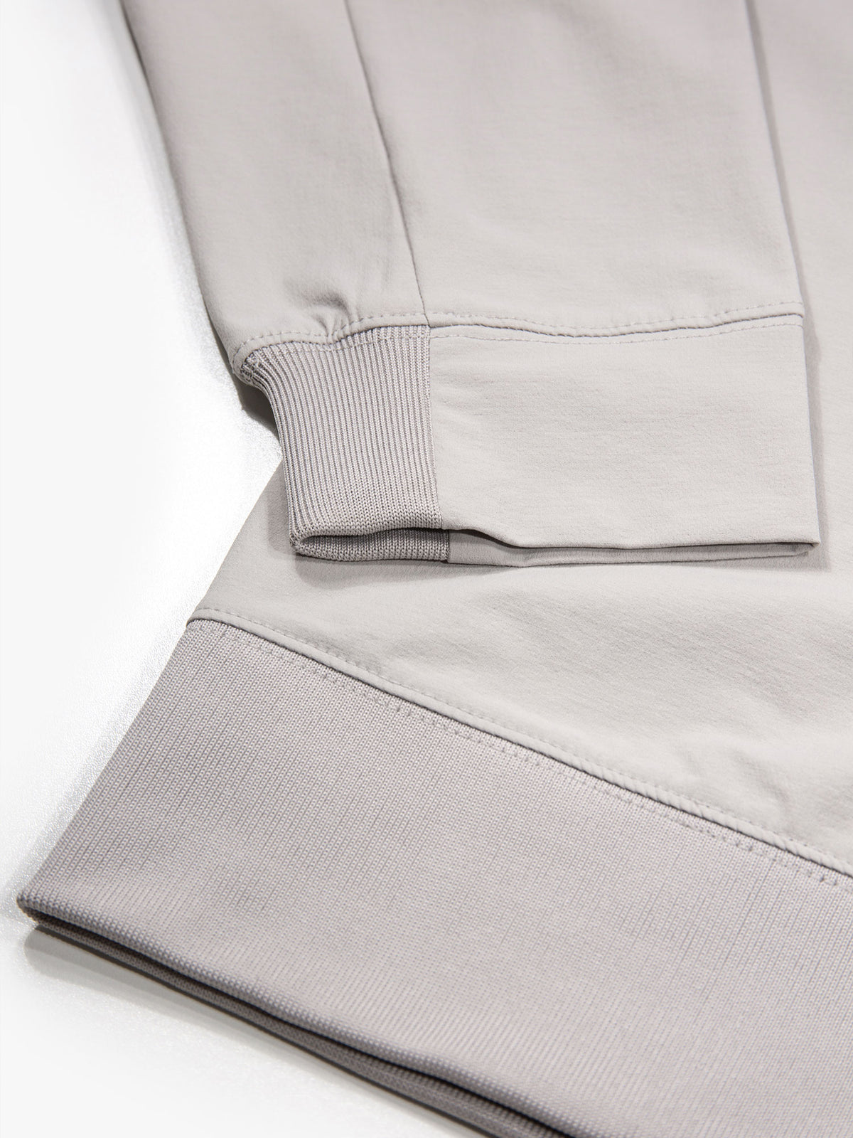 INTROD CREW SWEATSHIRT