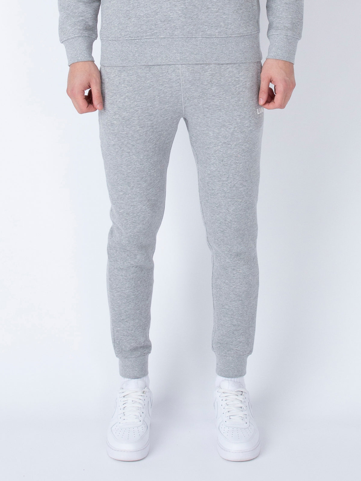 ASTONISHING CUFFED JOGGERS