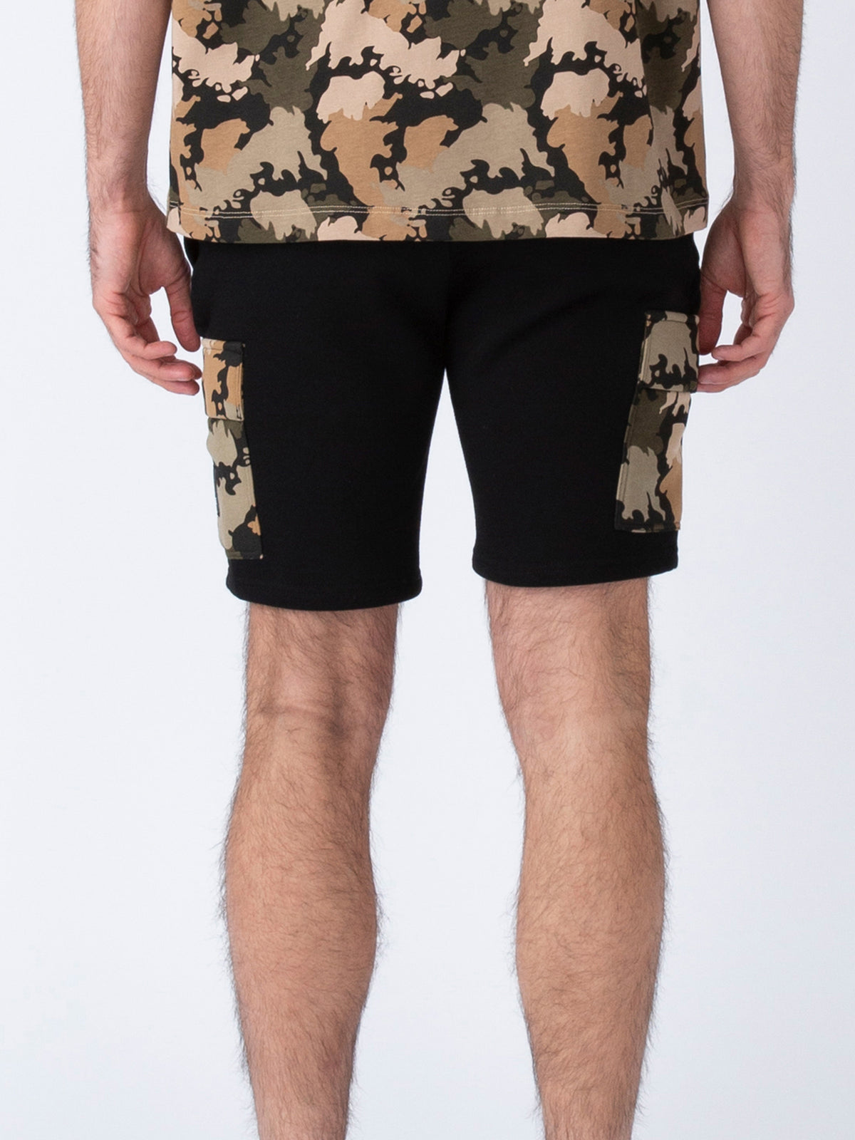ACTIVE SWEAT SHORTS