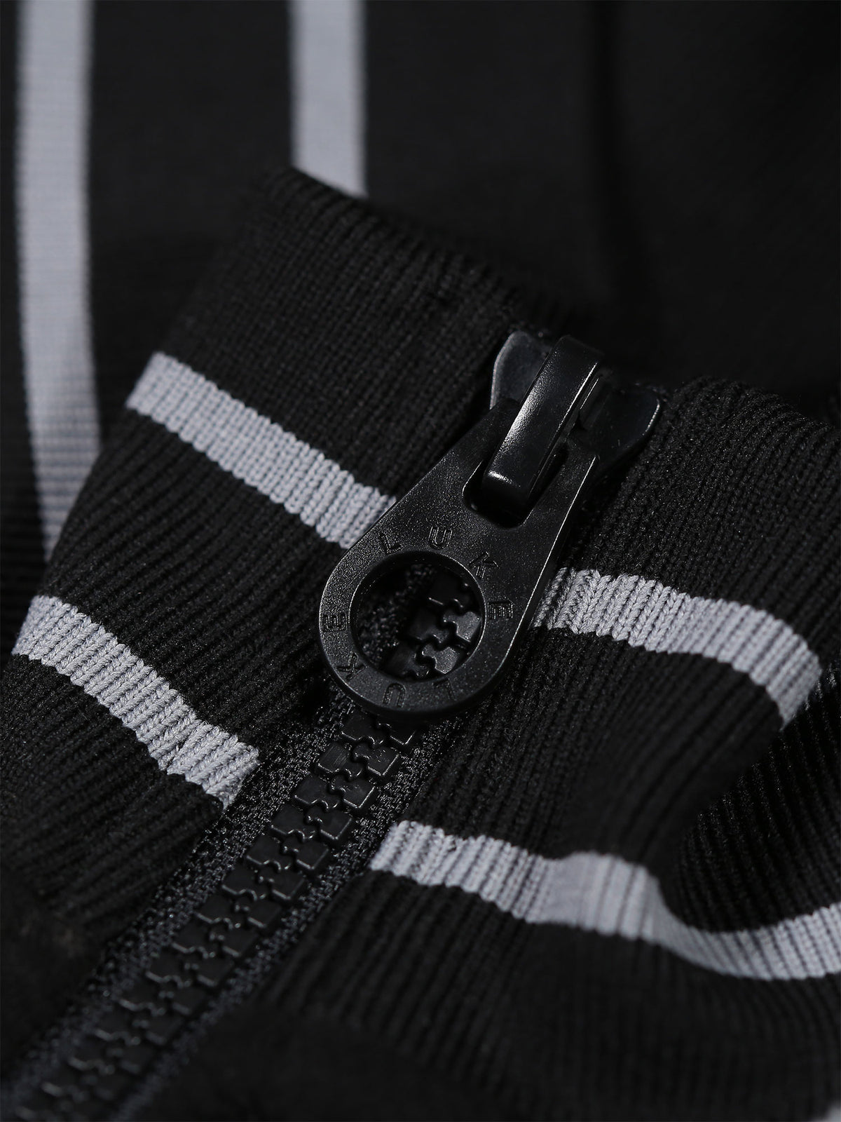 MALONE ZIP THROUGH TEXTURED SWEATSHIRT