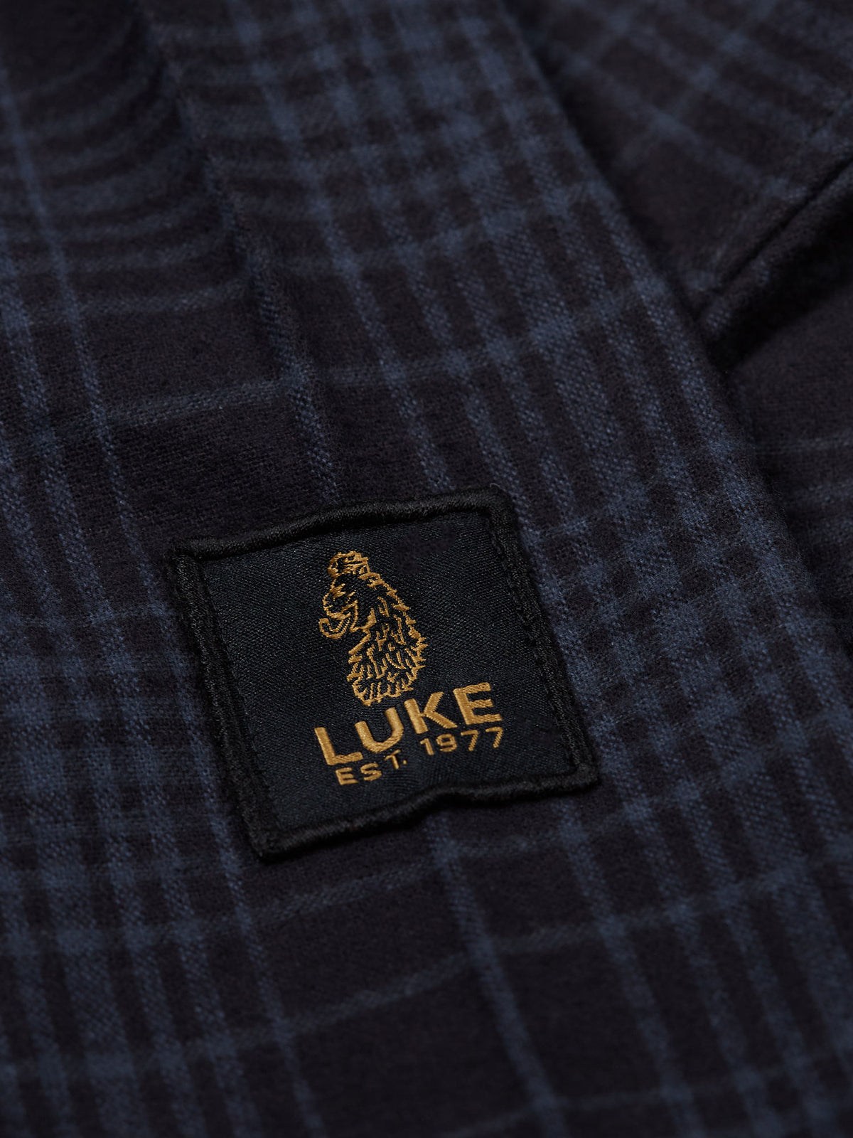 EIGHTOAKS CHECKED OVERSHIRT