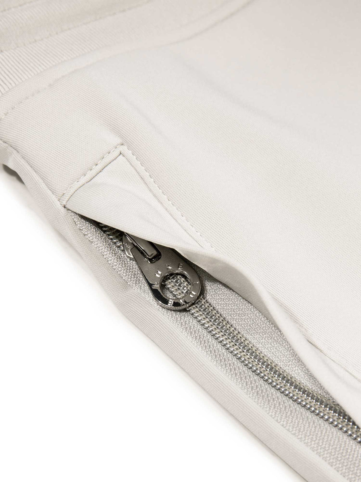 Men's grey shorts with drawstring waistband, detail view 3
