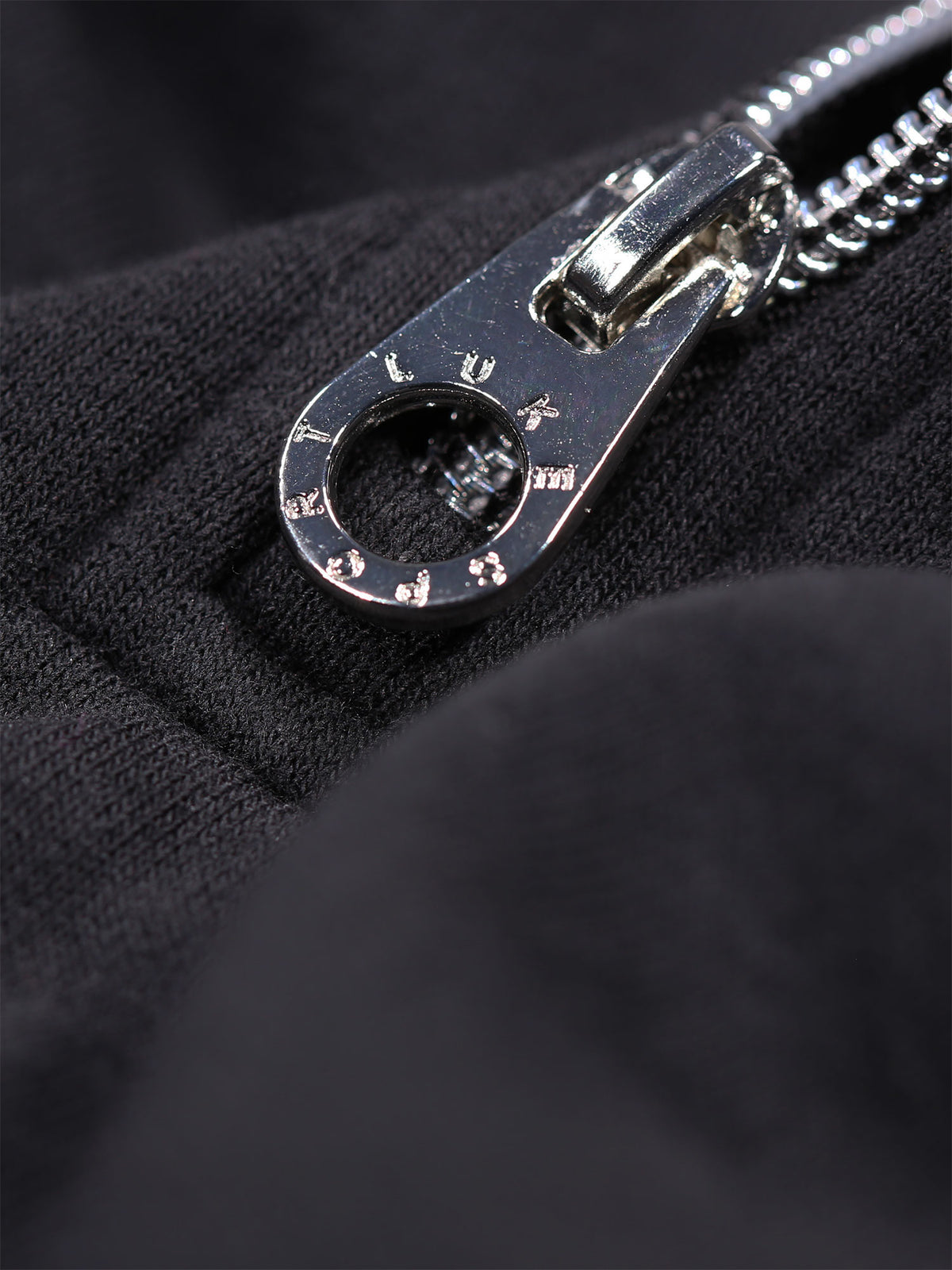 SYDNEY 1000 QUARTER ZIP SWEATSHIRT