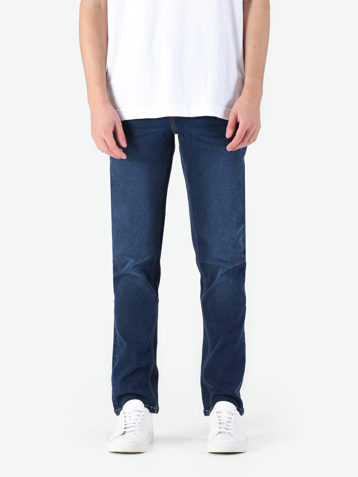 Men's blue jeans.