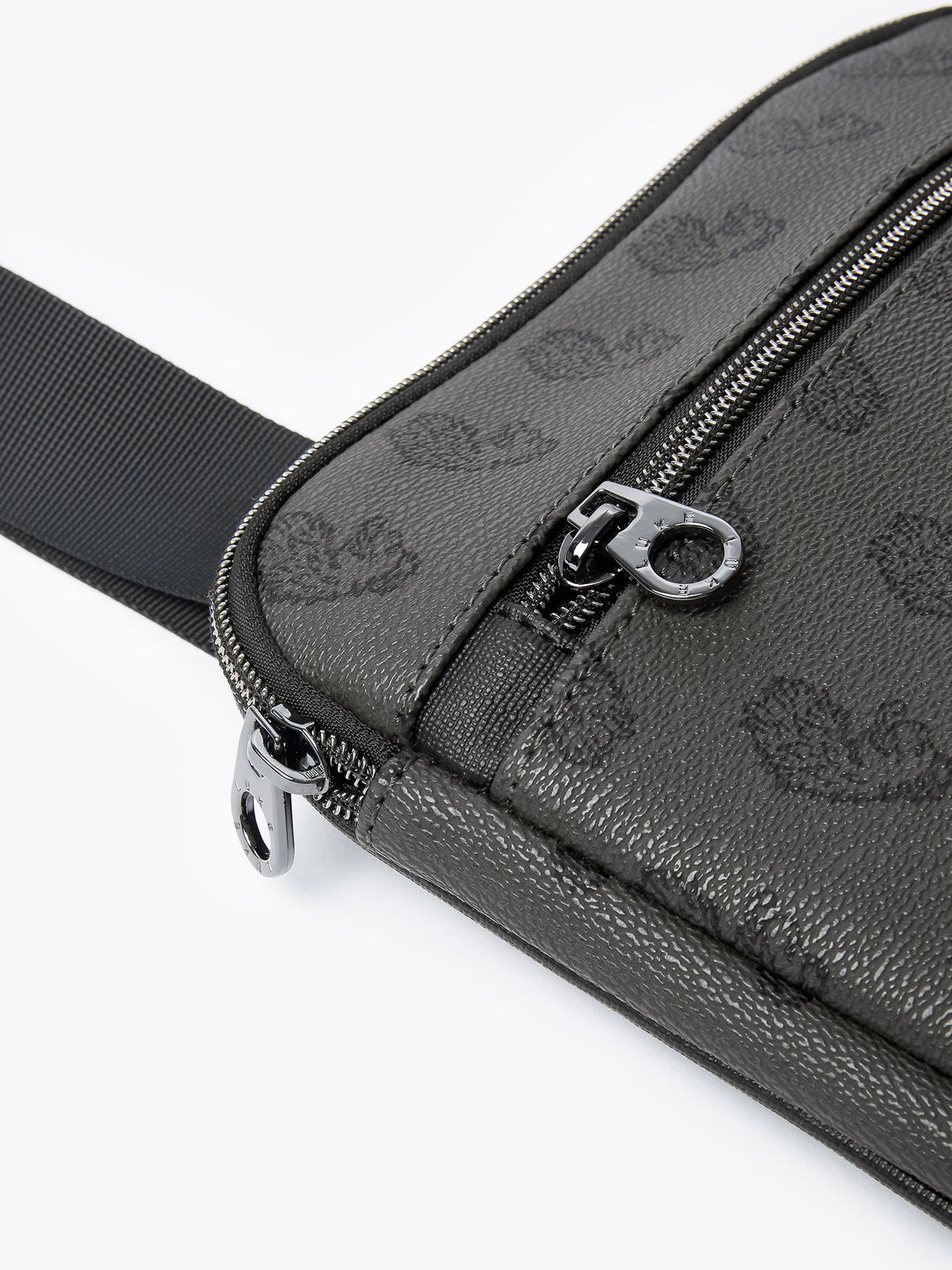 BEESLEY OVERPRINT CROSS BODY BAG