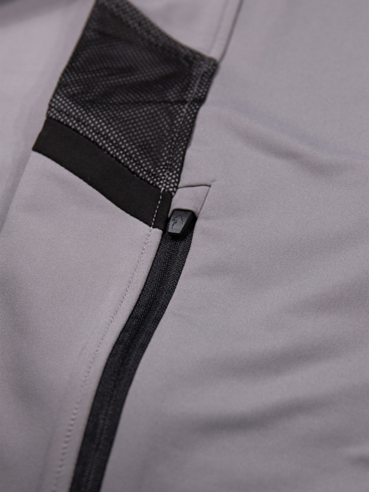 HITCH ZIP THROUGH PERFORMANCE HOODIE