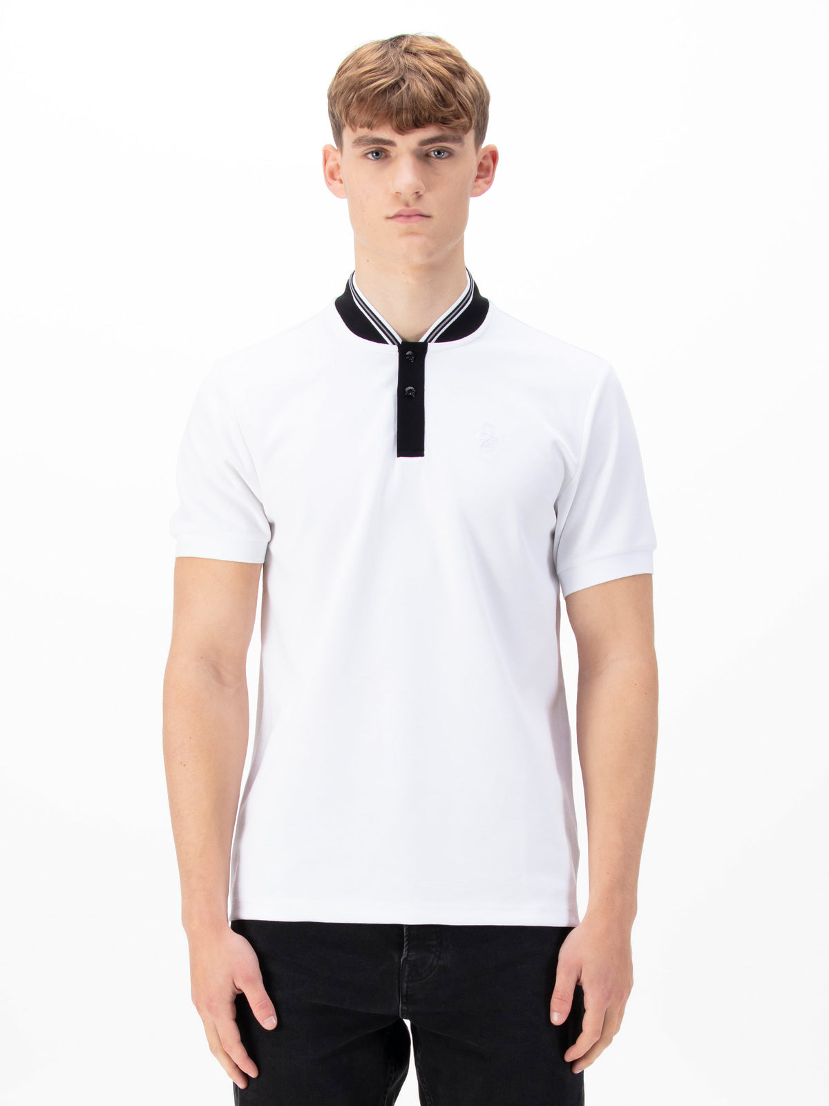 Men's white polo shirt with polo collar.