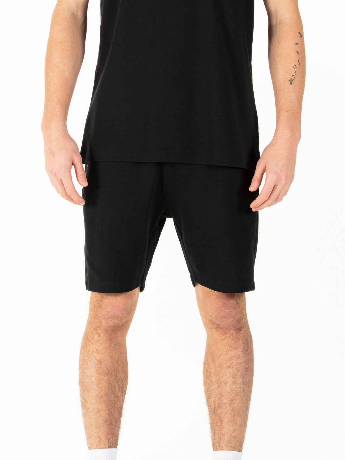 REID TEXT DETAIL SHORTS