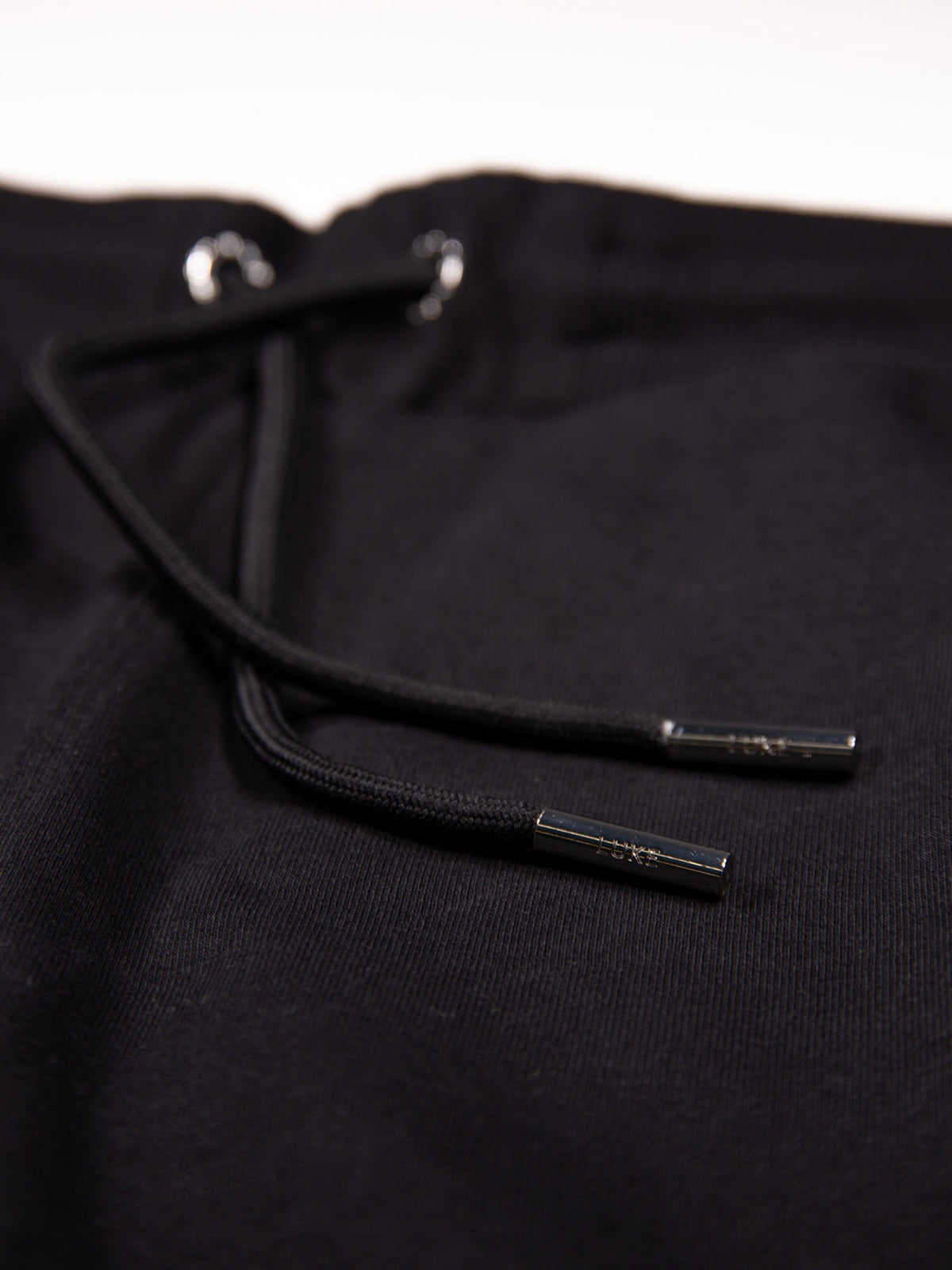 REID TEXT DETAIL SHORTS