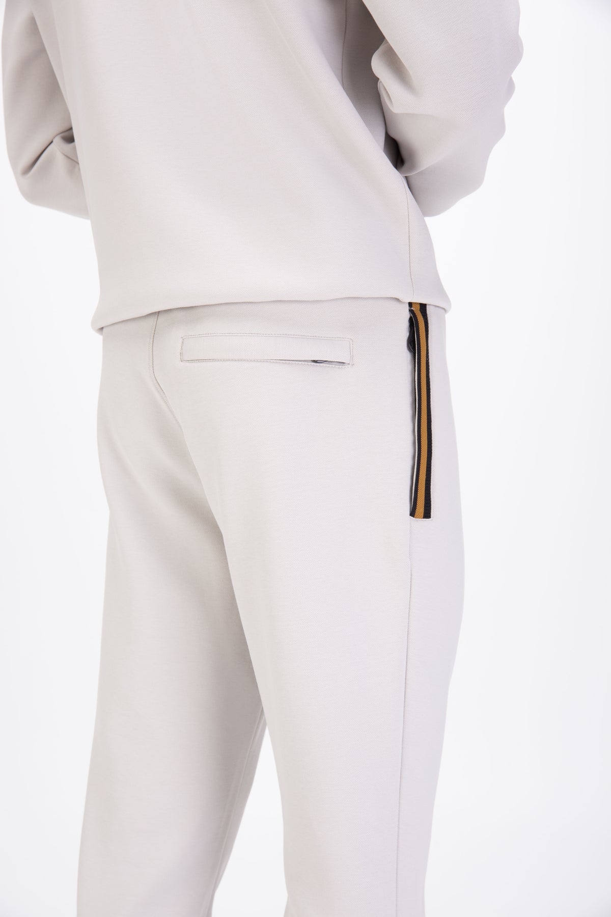 MAKATI CUFFED JOGGERS