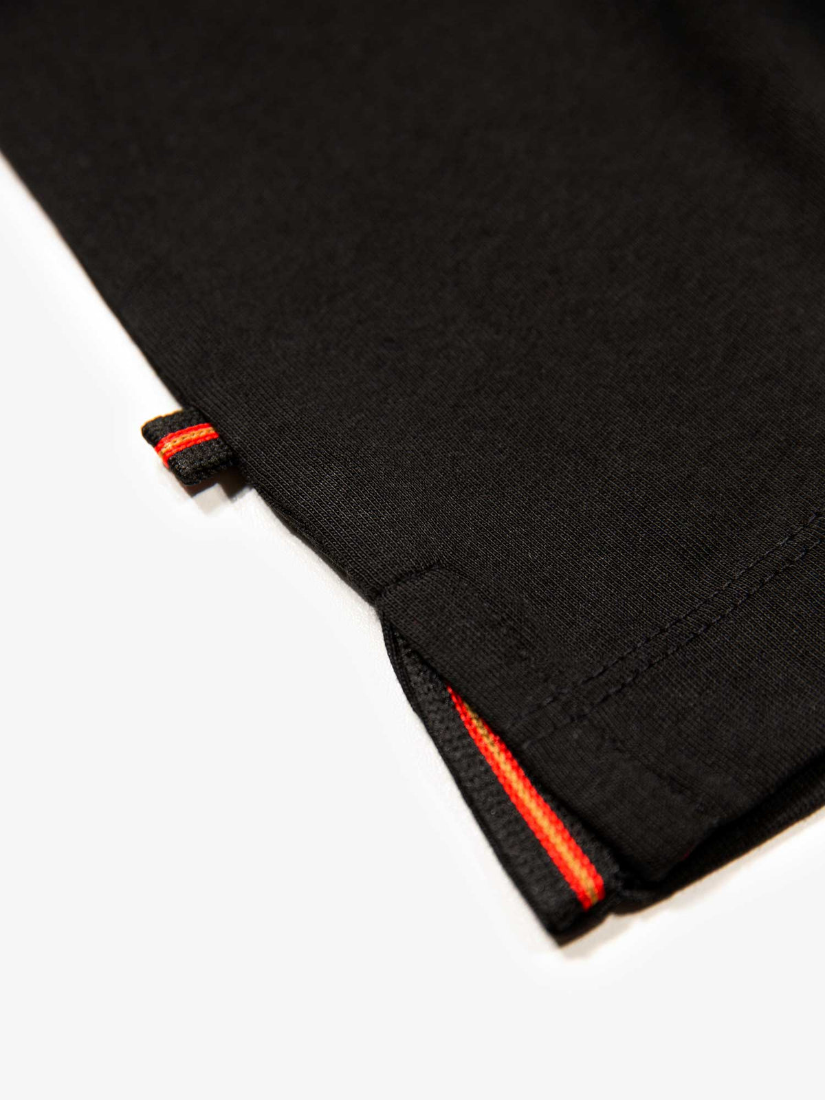 Men's black t-shirt with crew neck and short sleeves, detail view 3