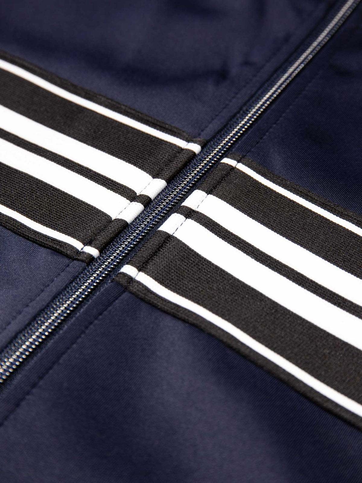 Men's navy sweatshirt with mock neck, detail view 3