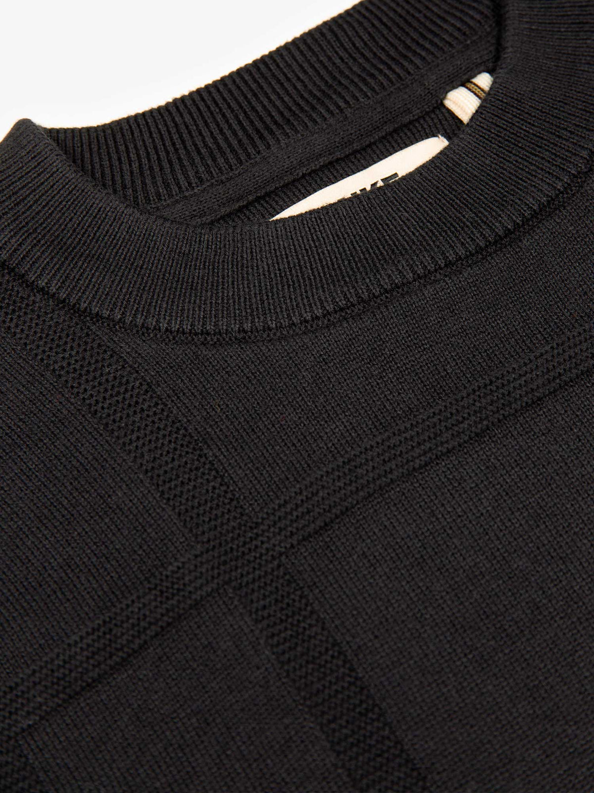 Men's black jumper with crew neck, detail view 2