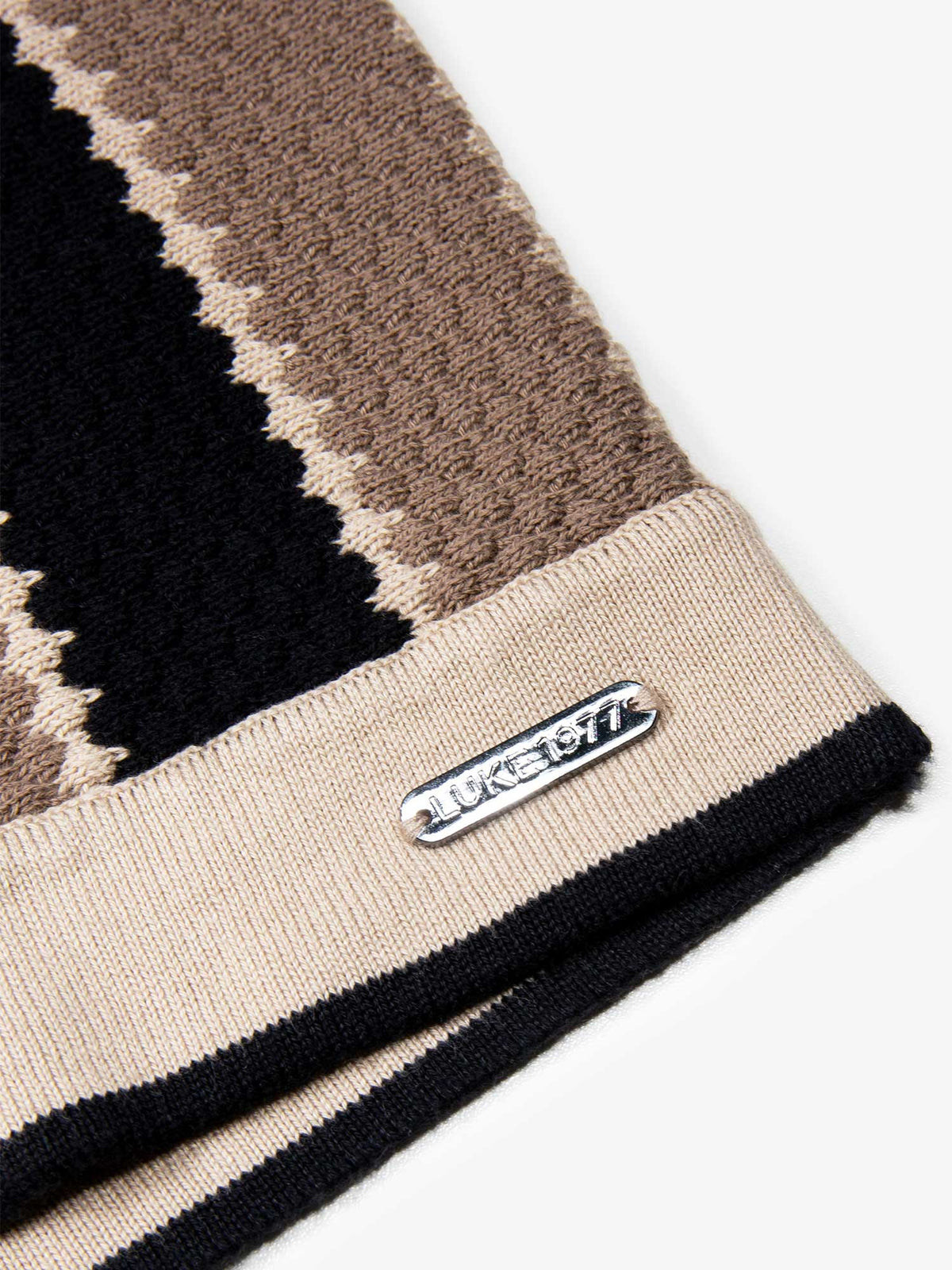 Men's brown jumper, detail view 3