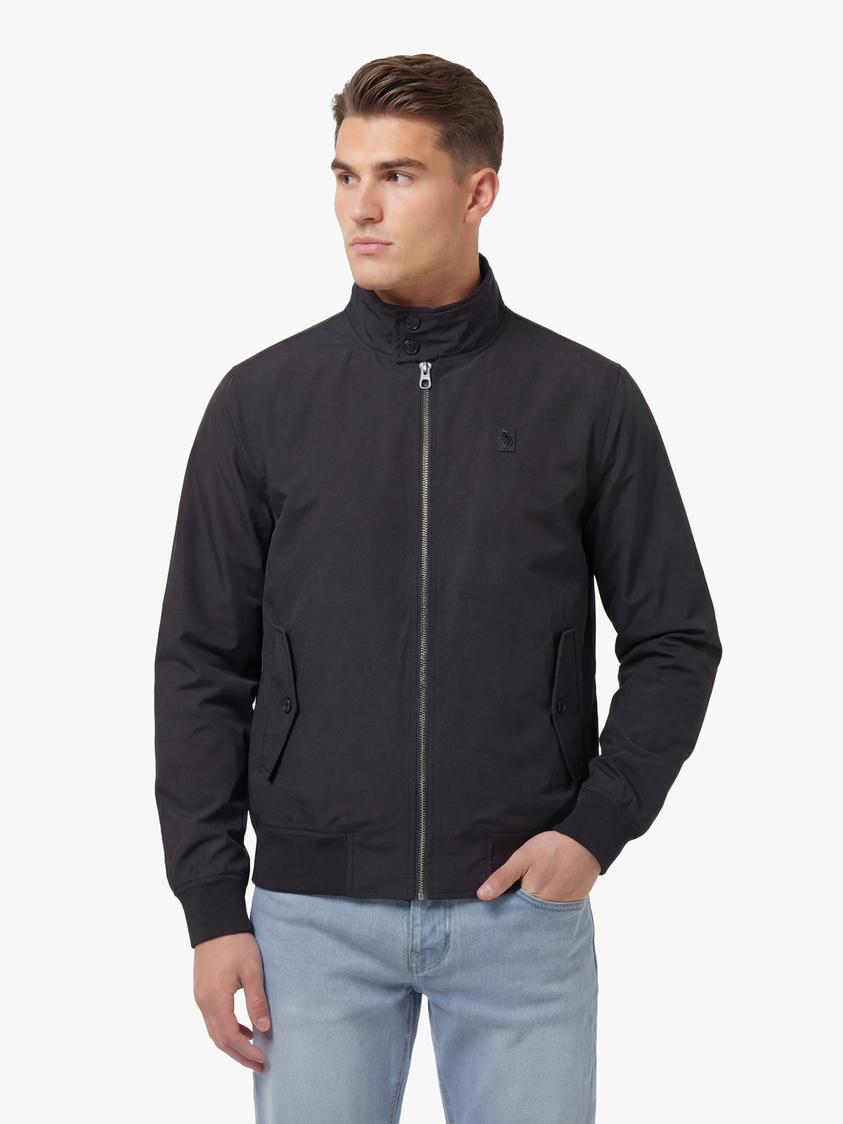 Men's black jacket with zip-up front and front pocket, detail view 1