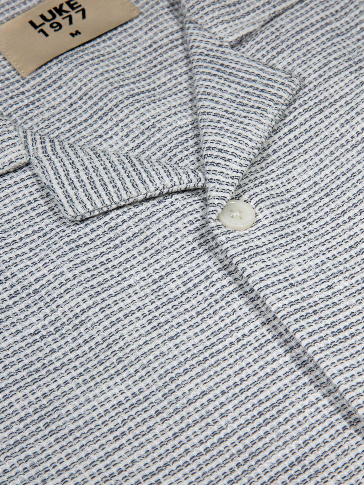 Men's grey shirt with button-up front, detail view 1