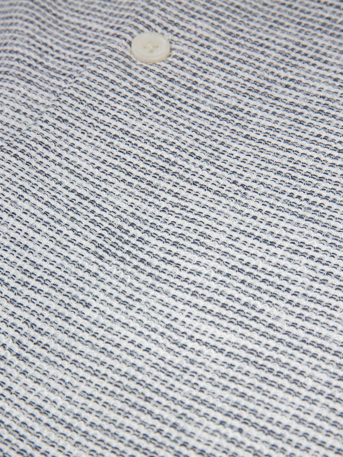 Men's grey shirt with button-up front, detail view 2