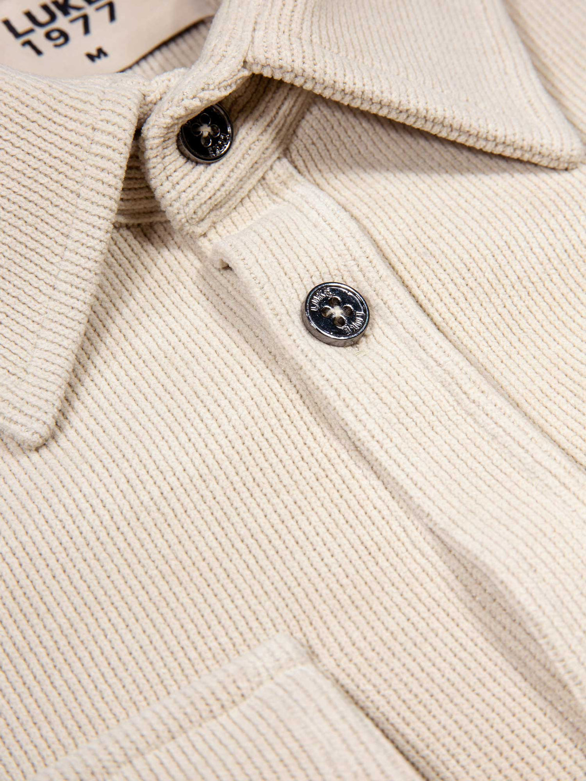 Men's beige shirt with button-up front, detail view 3