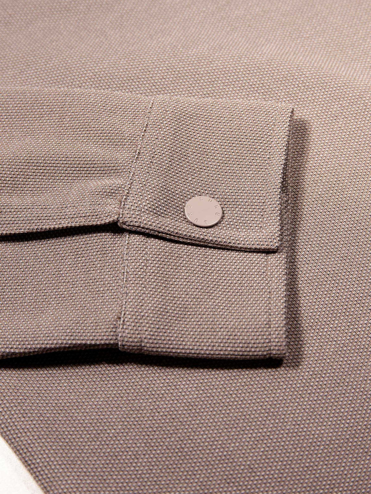 Men's brown shirt with button-up front, detail view 3