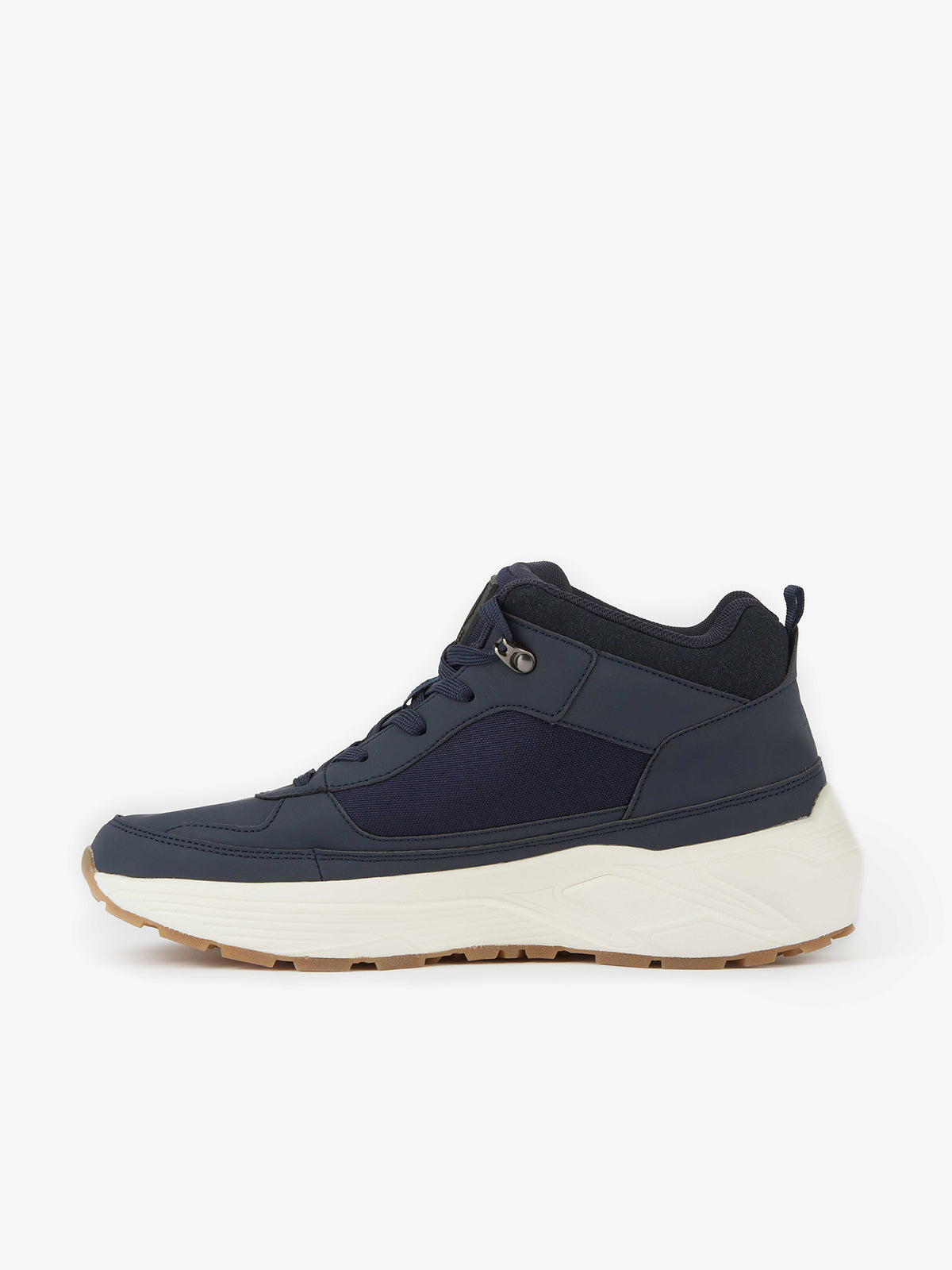 RED ROCK CHUCKER BOOTS