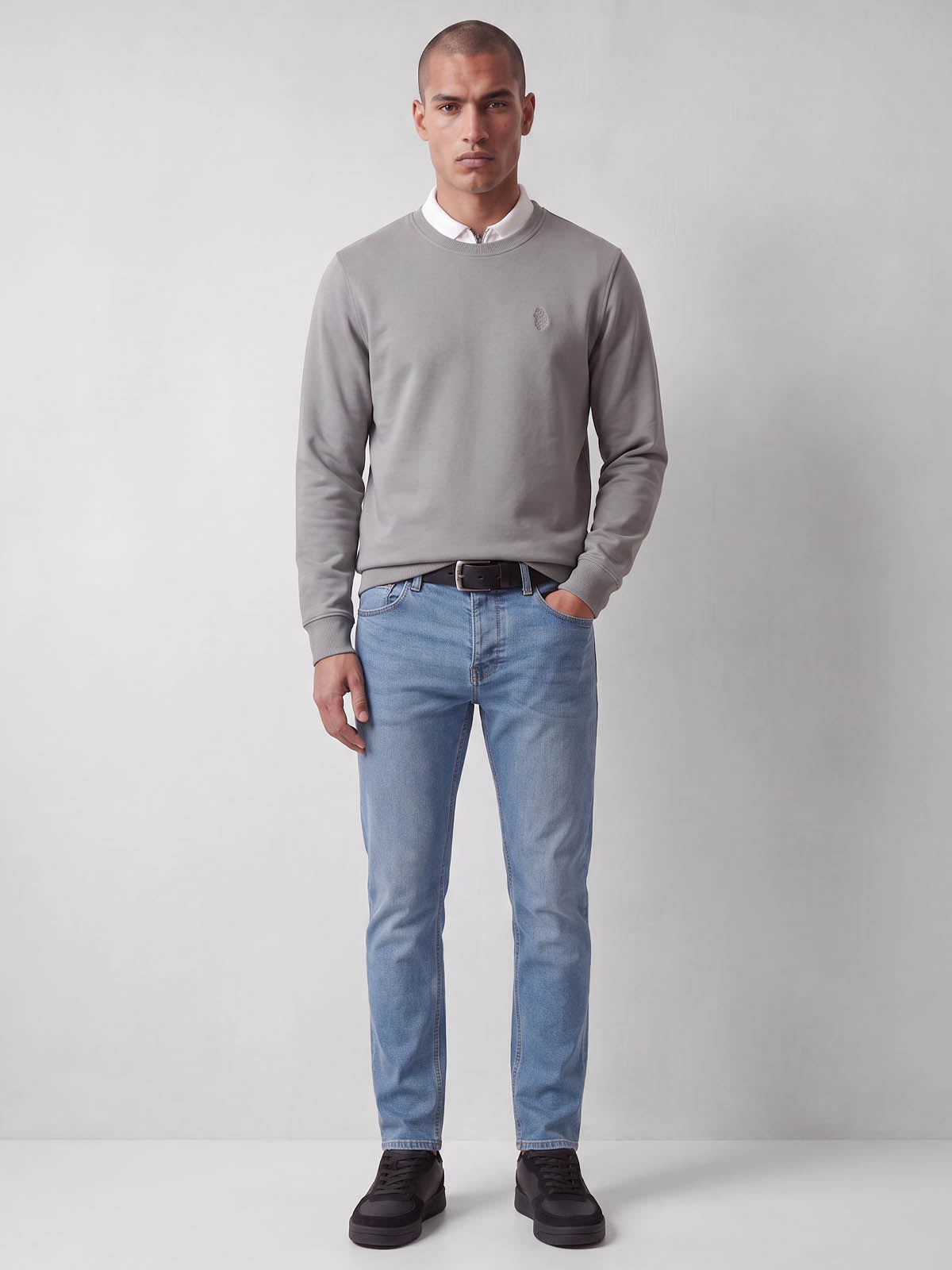 Leo Lux Touch Sweatshirt - Concrete