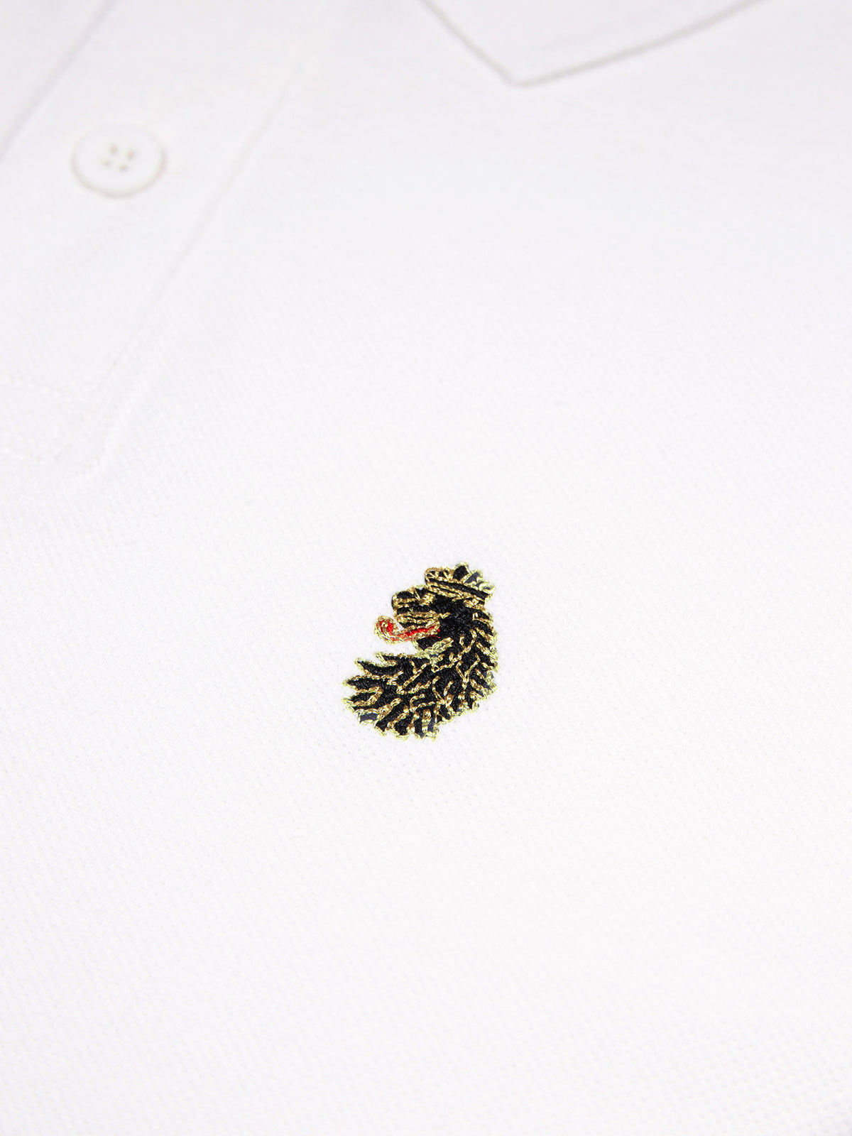 Men's white polo shirt with polo collar, detail view 2