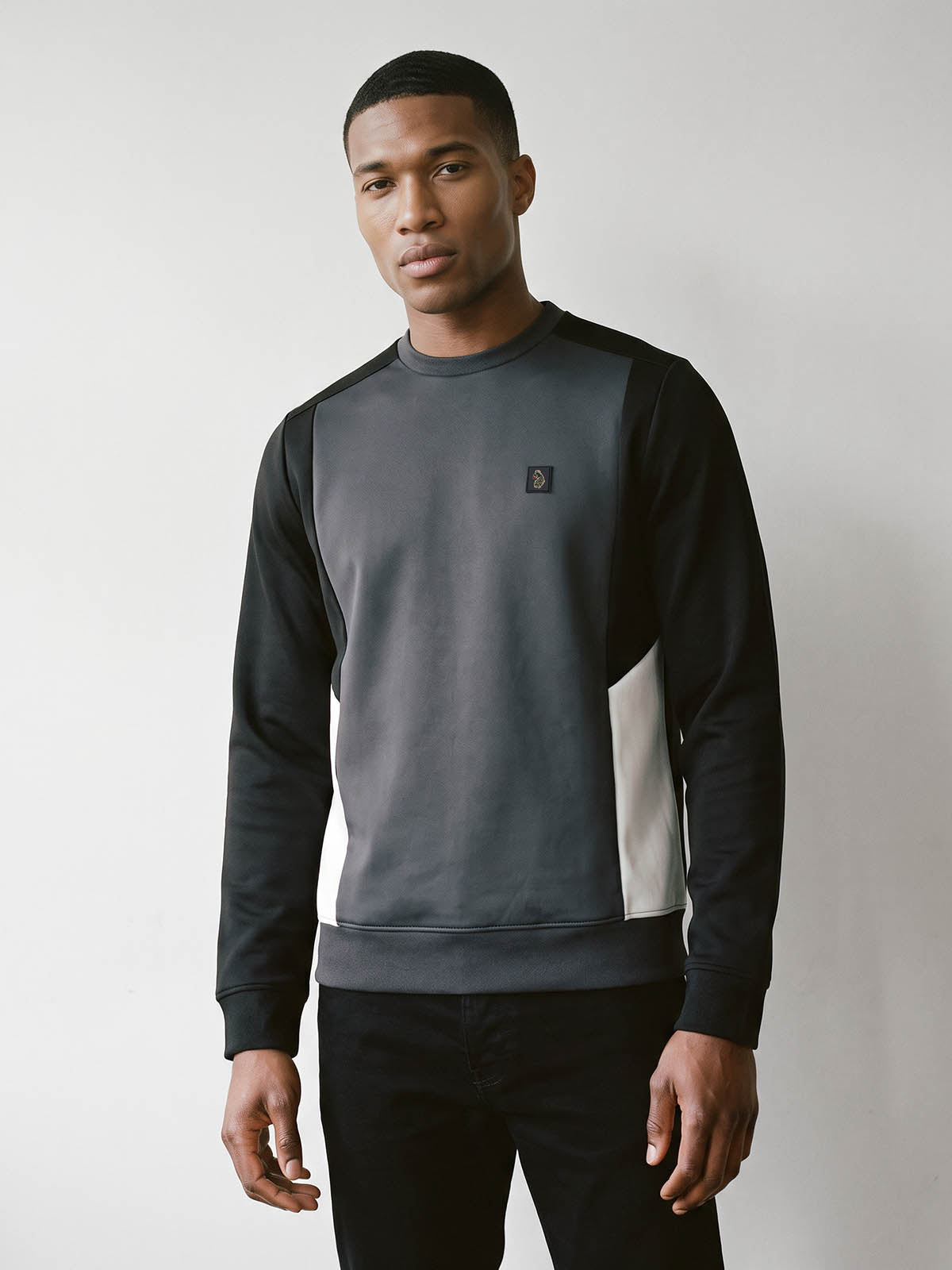 Shard Panelled Crew Sweatshirt - Black