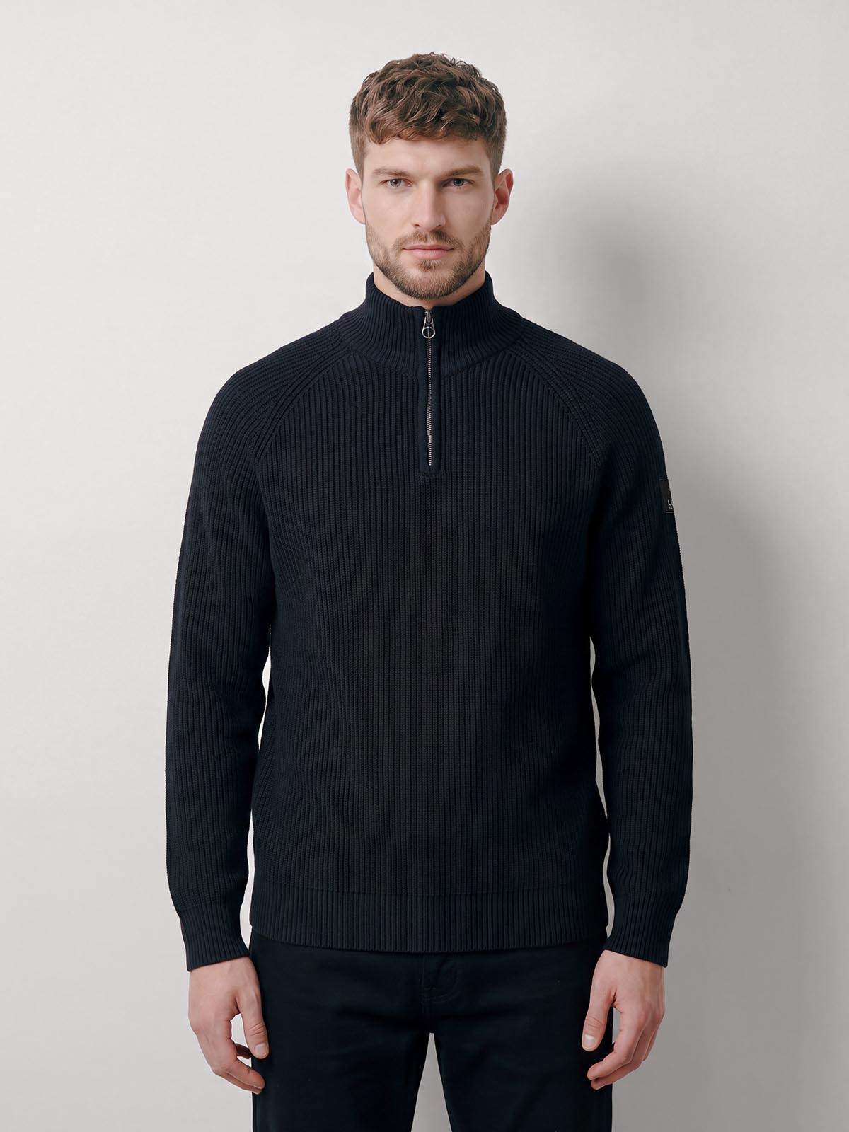 Watton Plated Quarter Zip Knit - Black