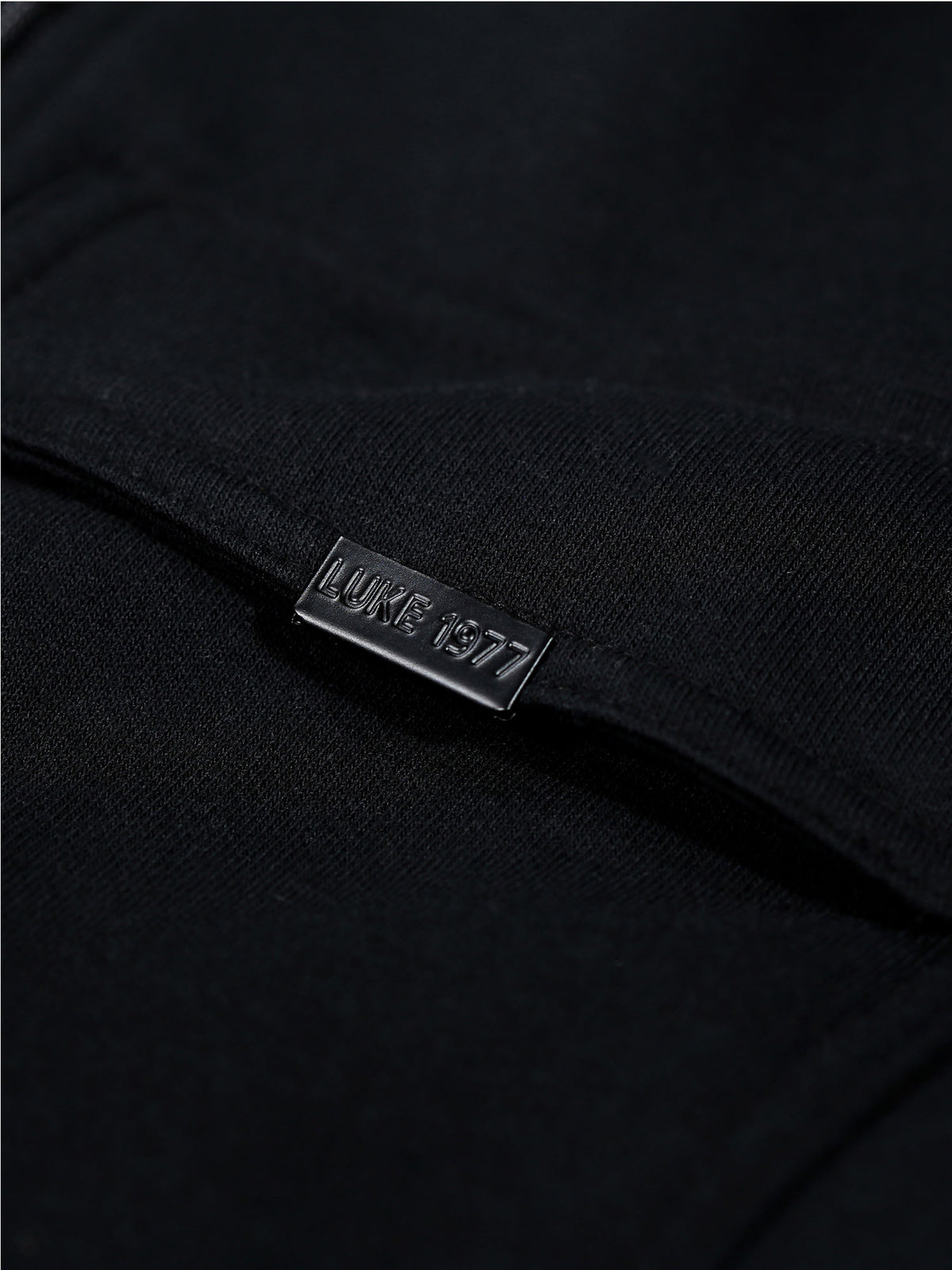 SEPANG QUARTER-ZIP SWEAT
