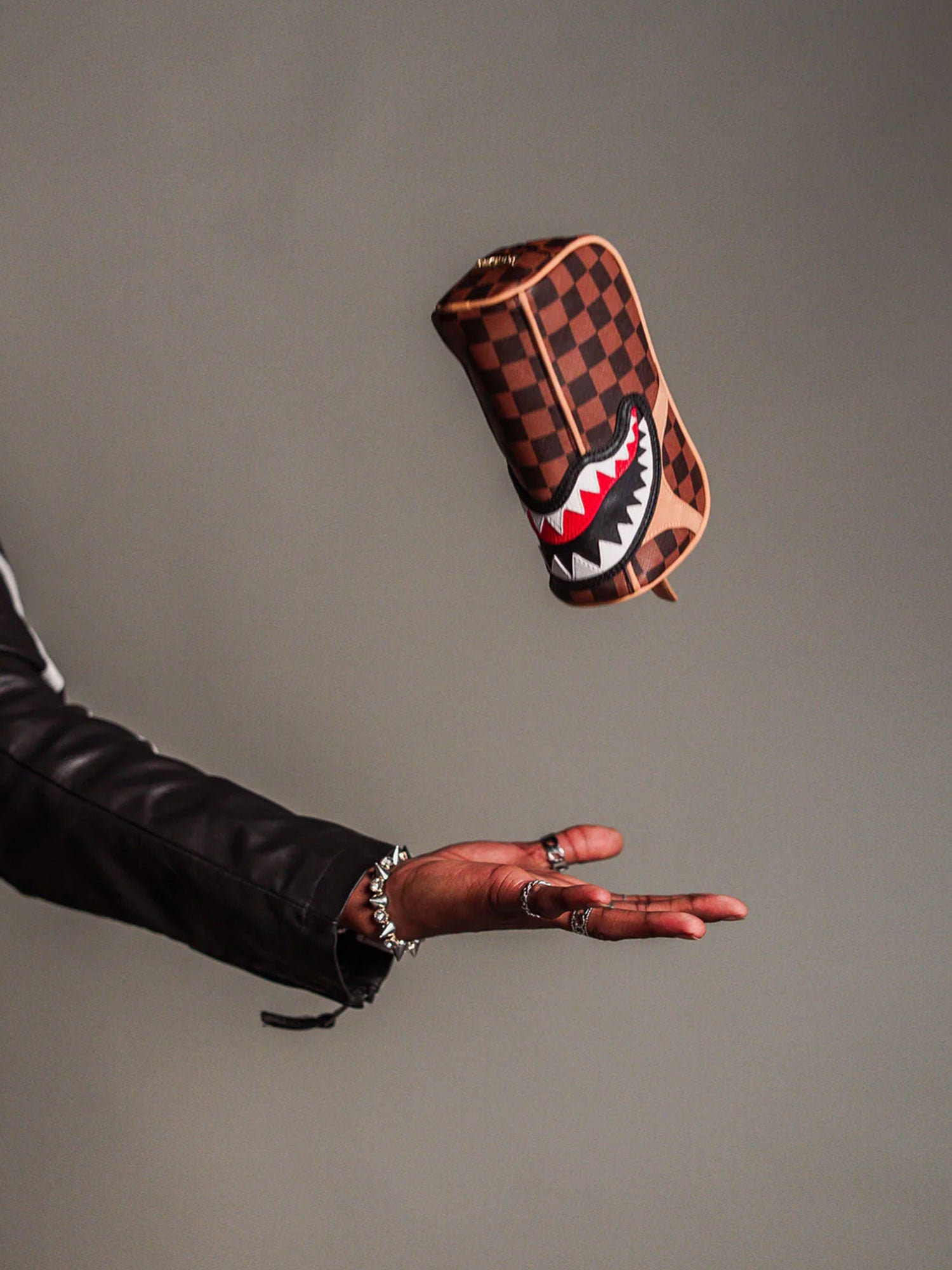 SPRAYGROUND HENNYVILLE PENCIL POUCH