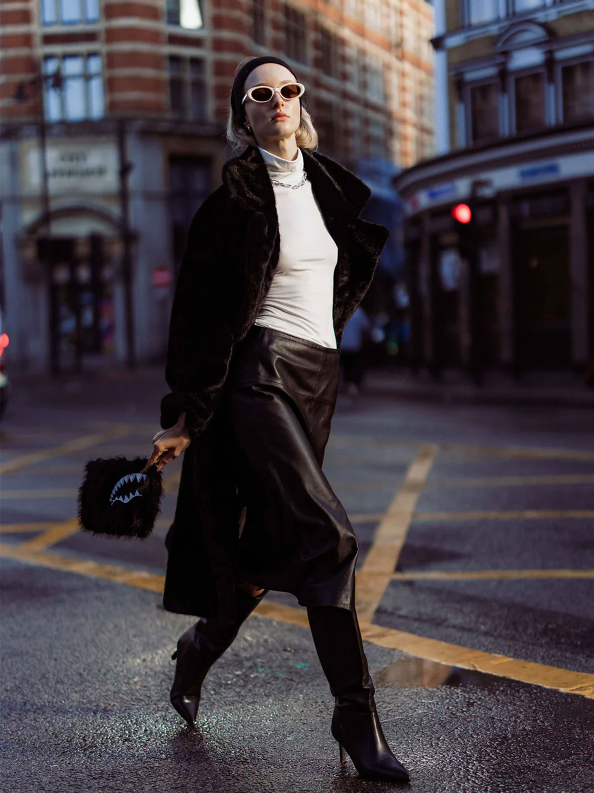 SPRAYGROUND FURZILLA SHARK (NIGHT) CROSSOVER CLUTCH