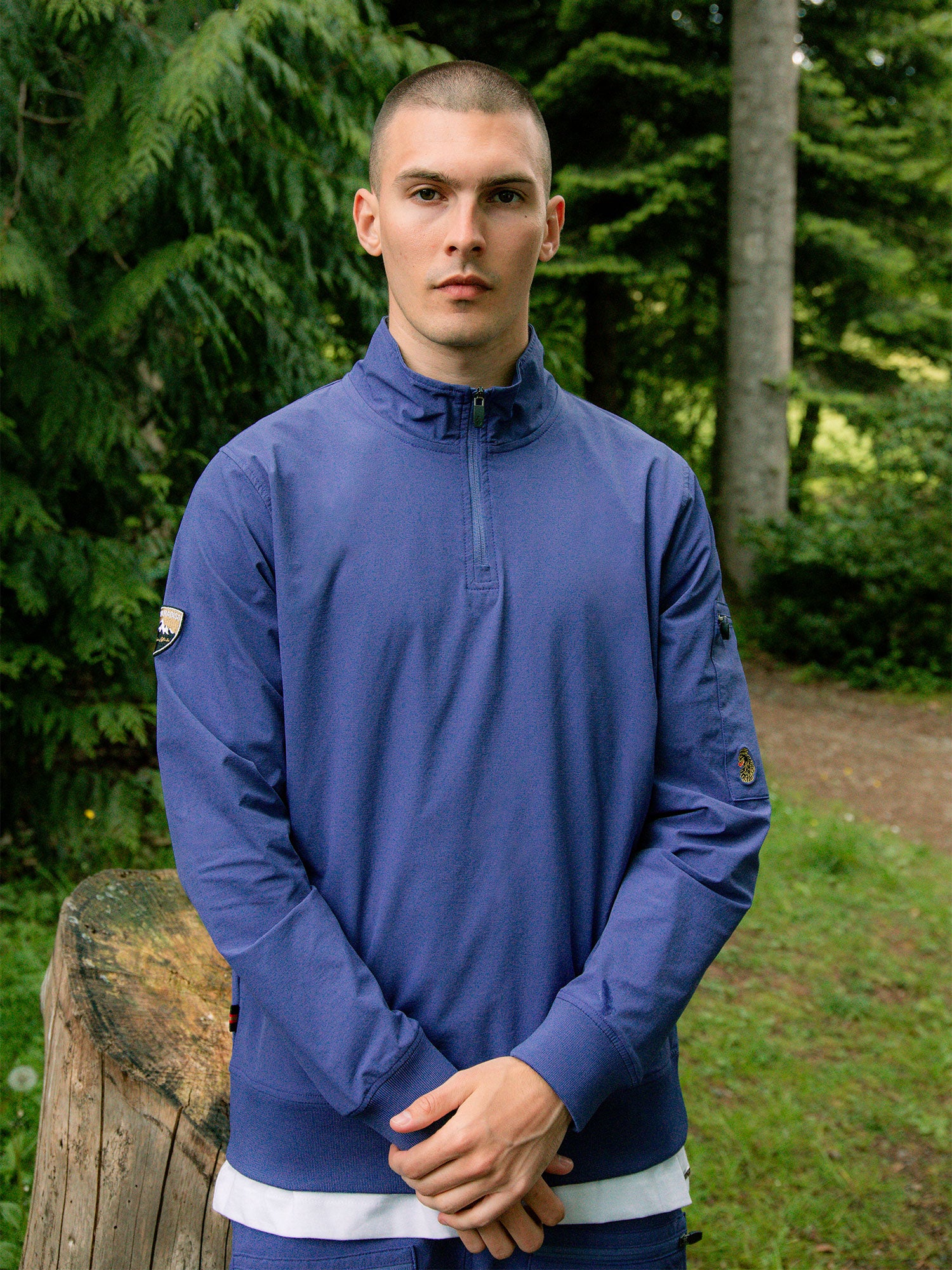 GRAVURE 1/4 ZIP OUTDOOR NYLON SWEAT