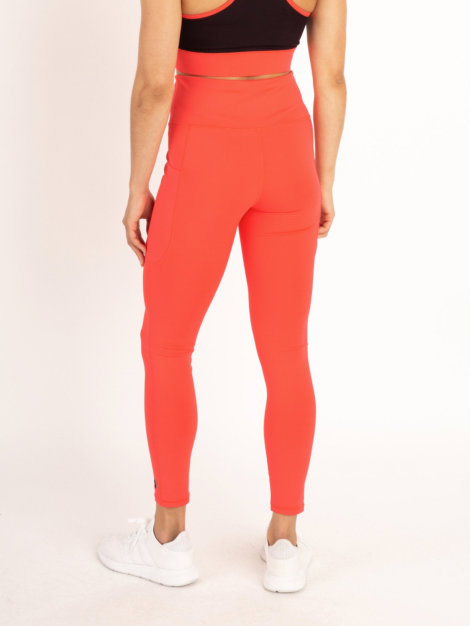 WOMENS BRIDGE PERFORMANCE LEGGINGS