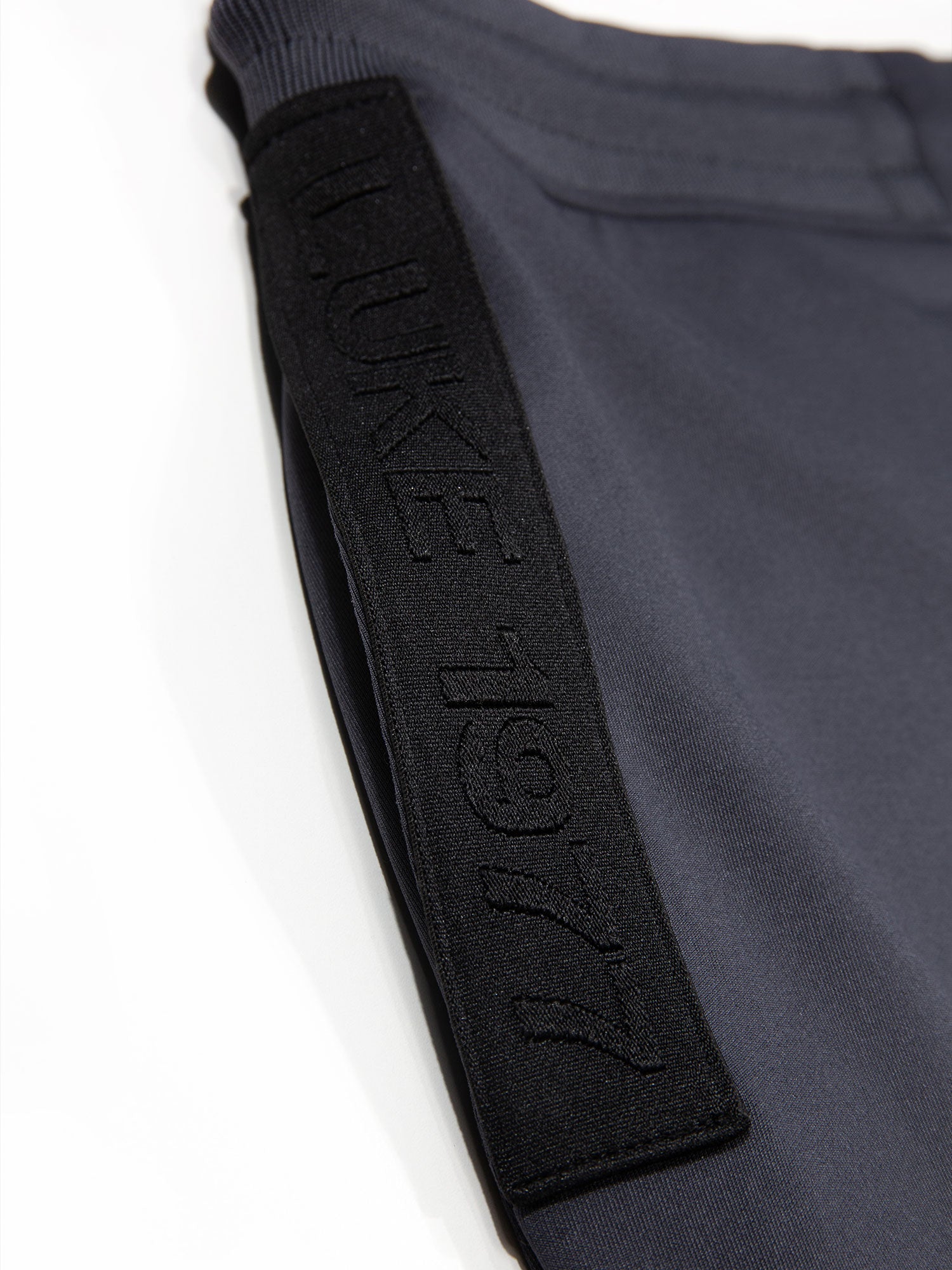 TTTJ TRICOT CUFFED JOGGERS