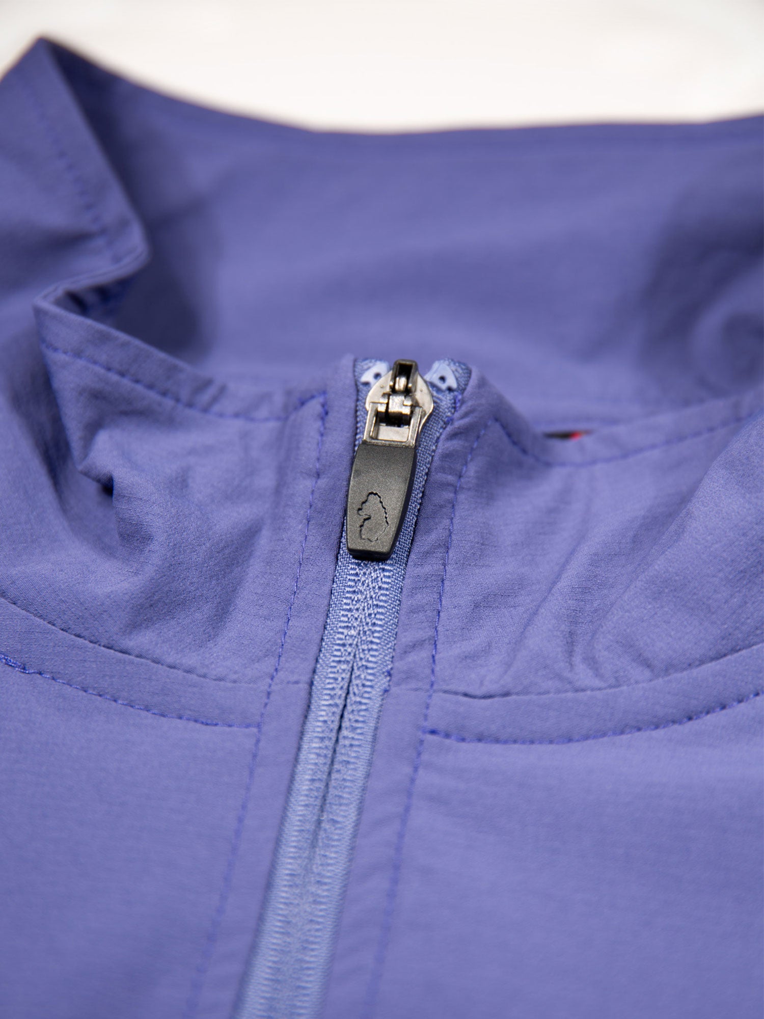 GRAVURE 1/4 ZIP OUTDOOR NYLON SWEAT