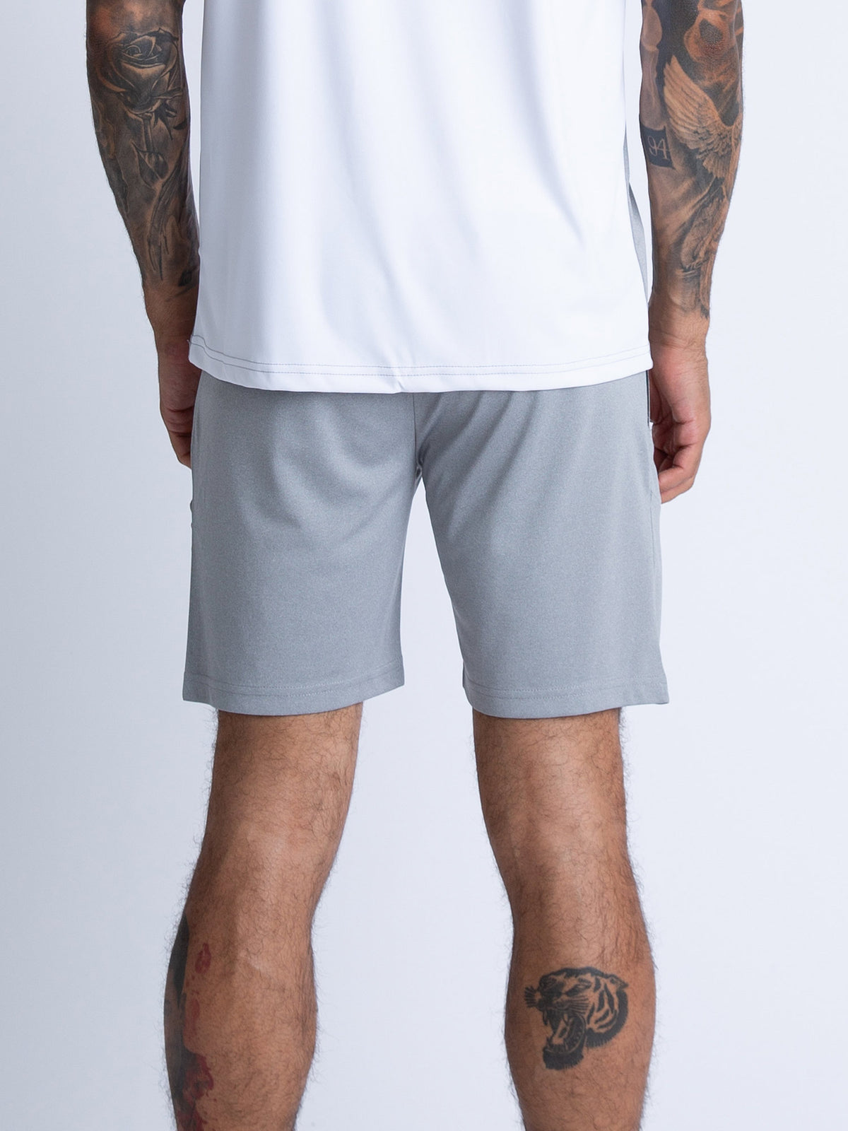 SQUATT PERFORMANCE SHORTS